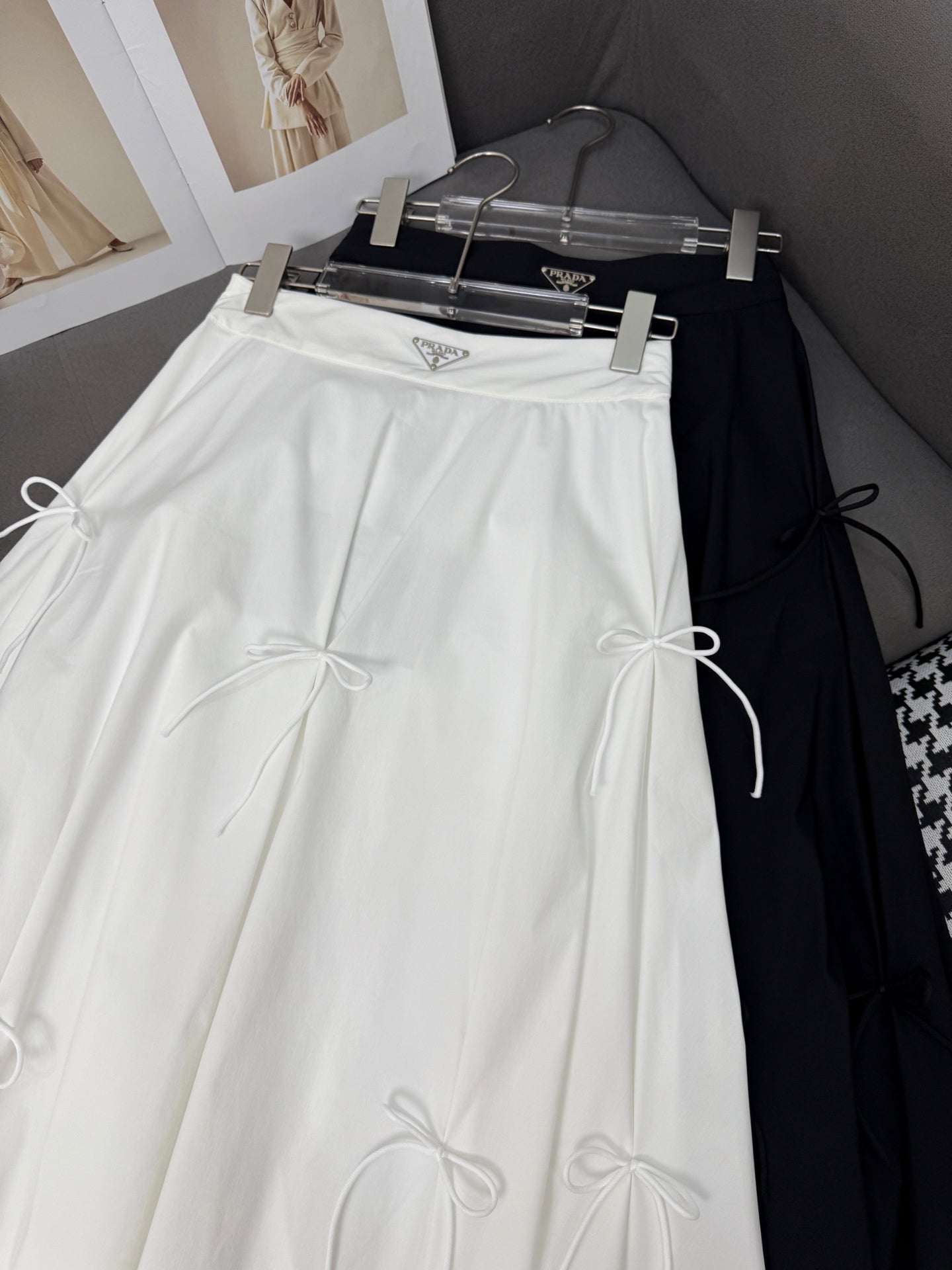 P 25SS new style skirt/classic triangle logo + bow decoration c long skirt