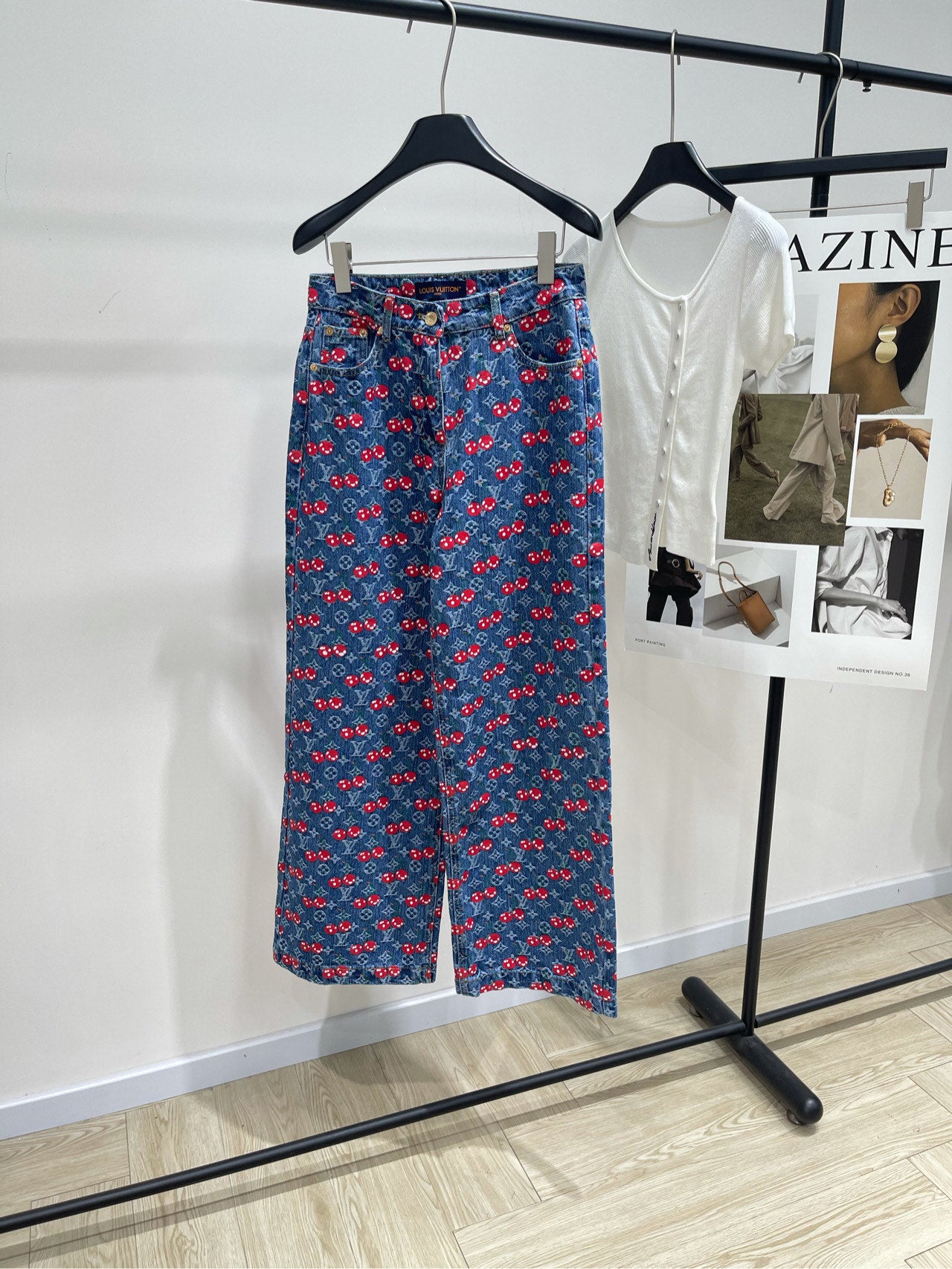 L 25 Dark blue old flower cherry denim pants
