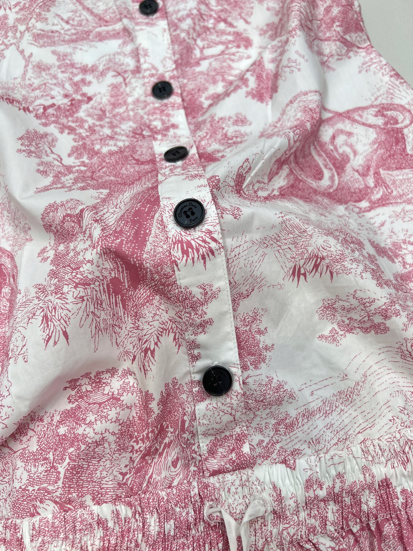 D 25 new style stand-up collar sleeveless printed vest dress.