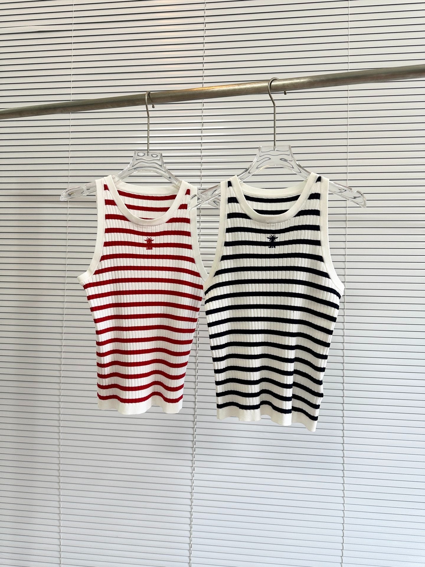 D 25 Summer New Striped Embroidered Tank Top