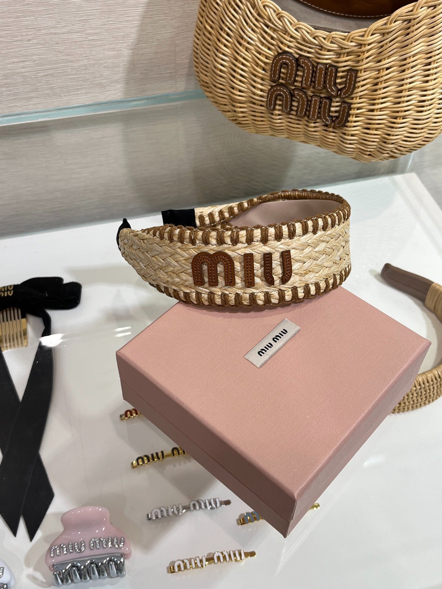 M 25 New Brown Leatherface Letters Wide Straw Hairband