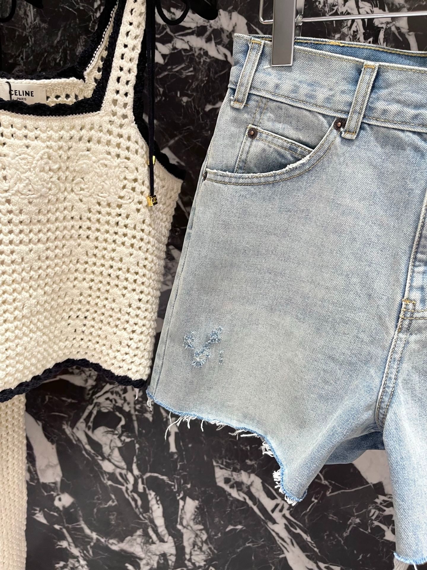 CE 25Ss spring and summer new logo embroidered burlap ripped denim shorts