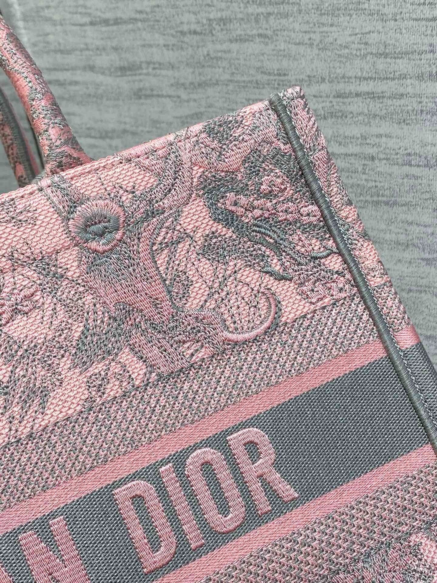 D 25 Tote Jungle Animal Embroidery Ruyi Gray Pink Bag