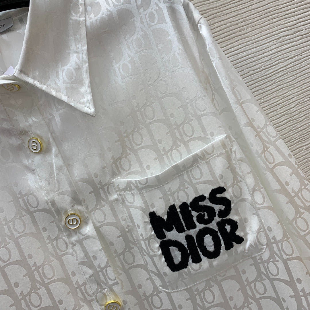 D 25 Lapel long sleeve shirt
