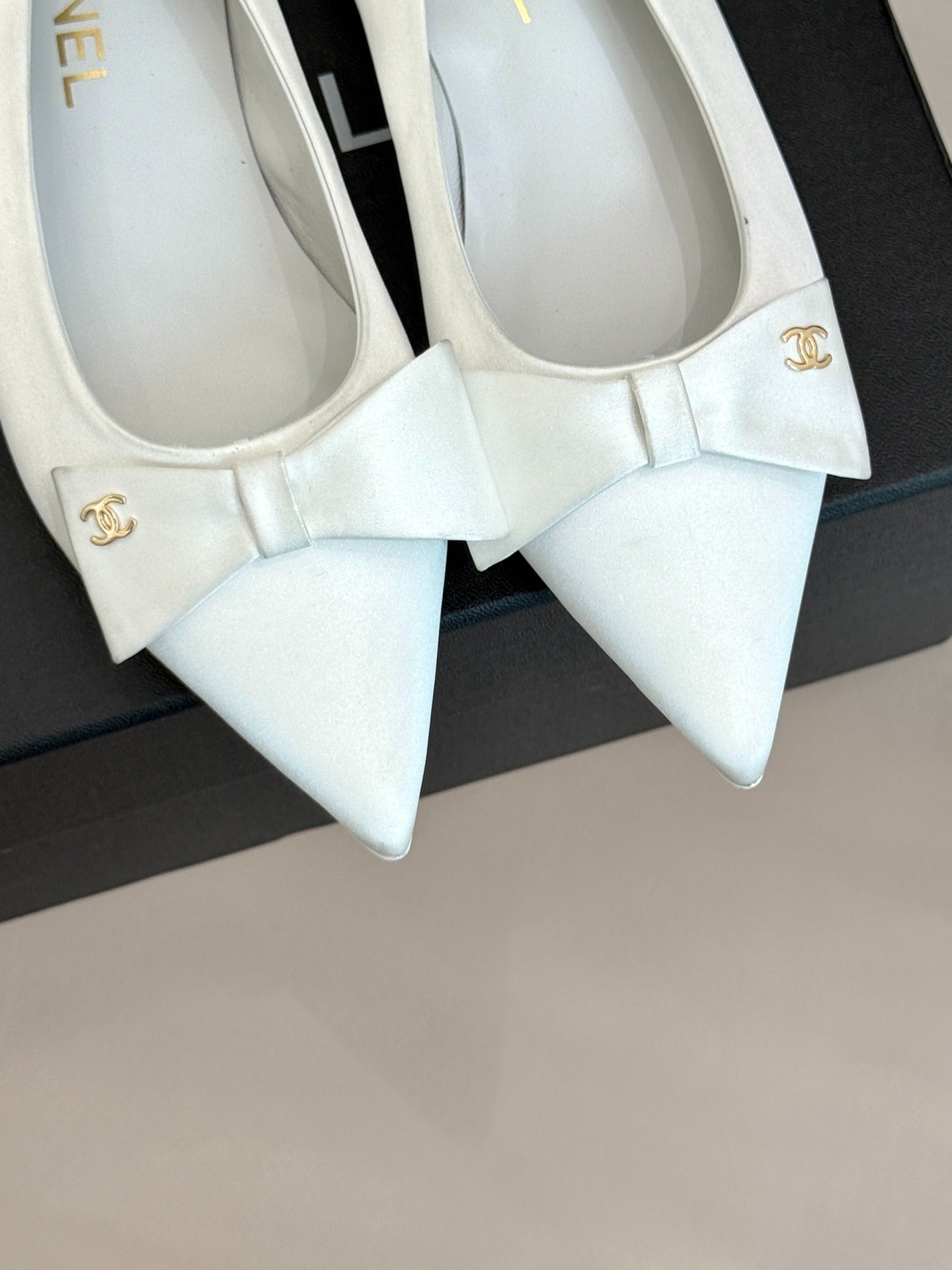 C 25A New Pointed Toe Bow Ballet Shoes