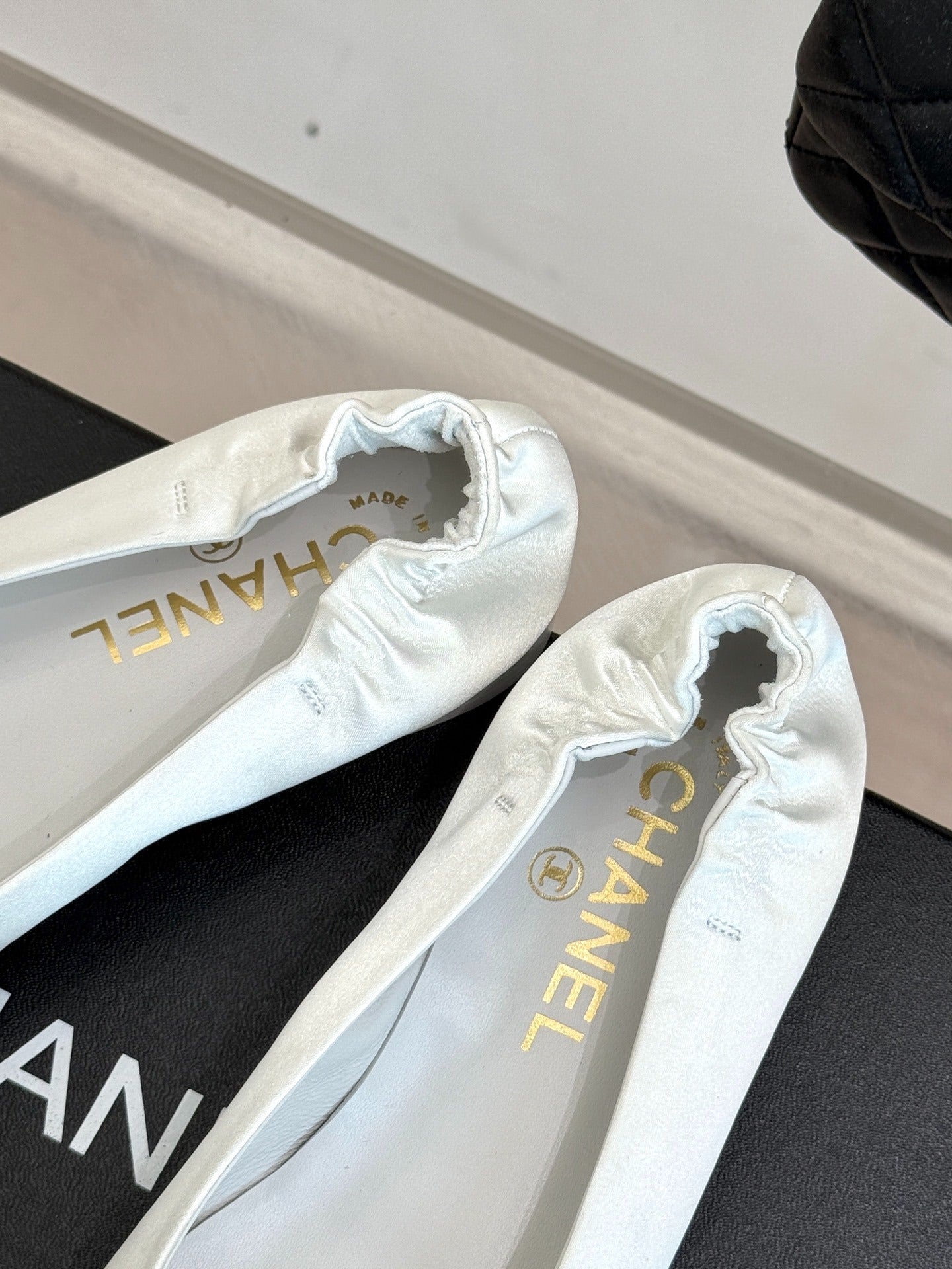 C 25A New Pointed Toe Bow Ballet Shoes