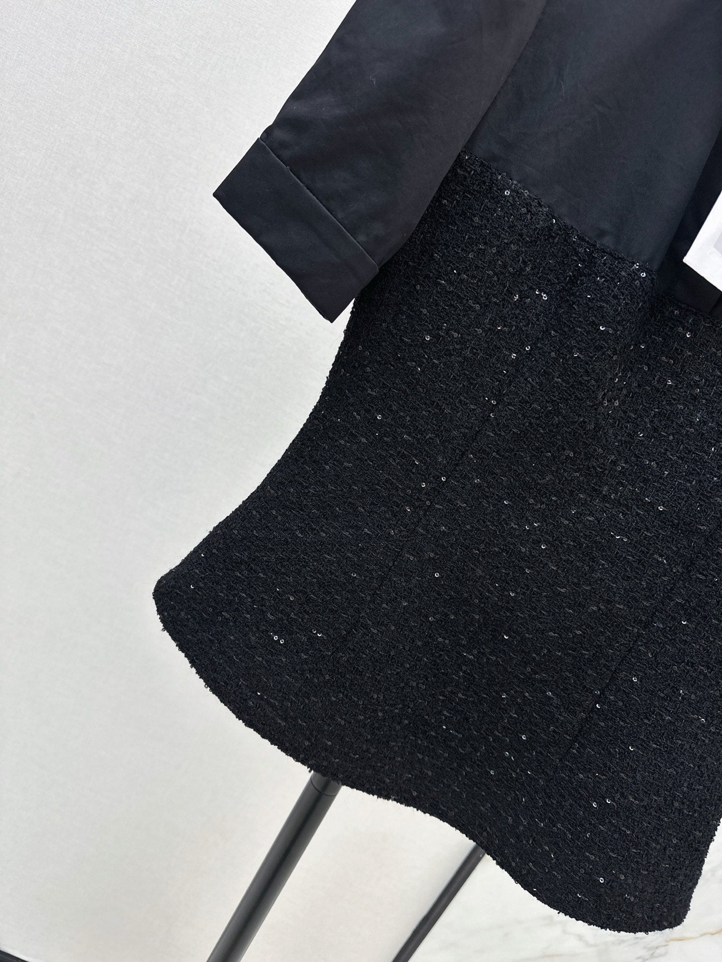 C 25ss Woven sequined shirt(WHITE,BLACK)