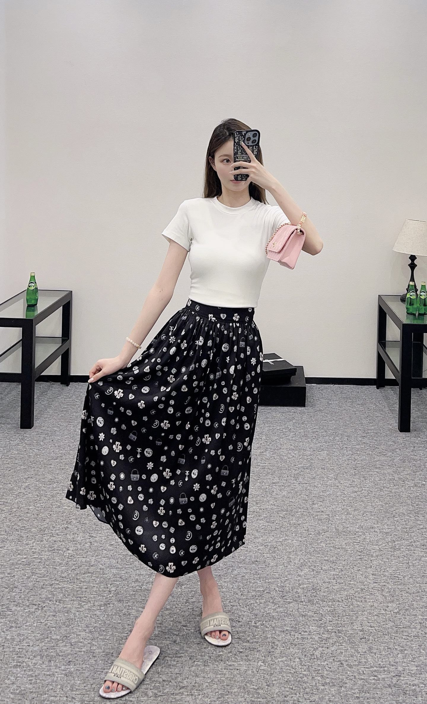 C 2025 new product High waist mid-length skirt