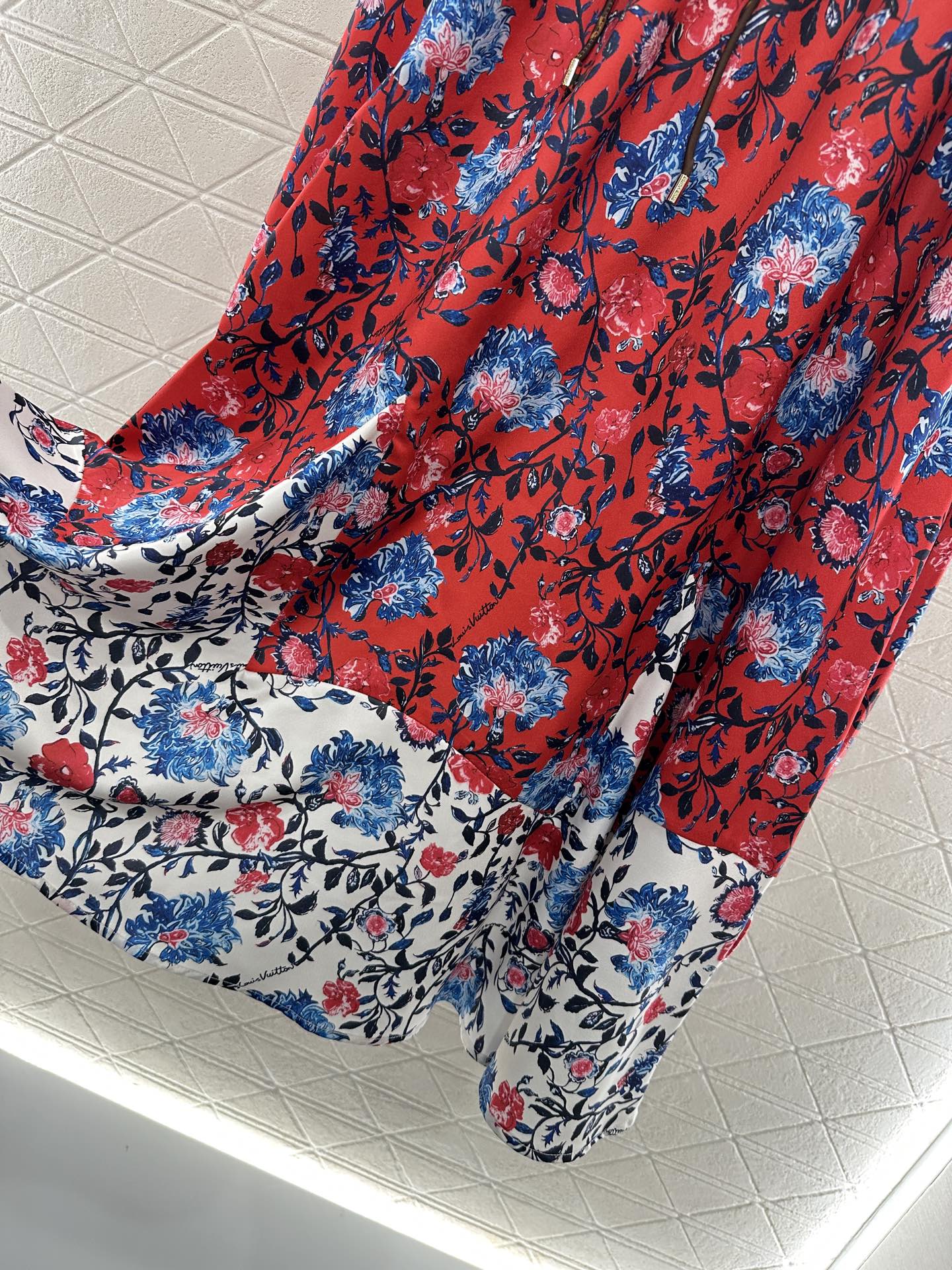 L 2025 new products Midi skirt