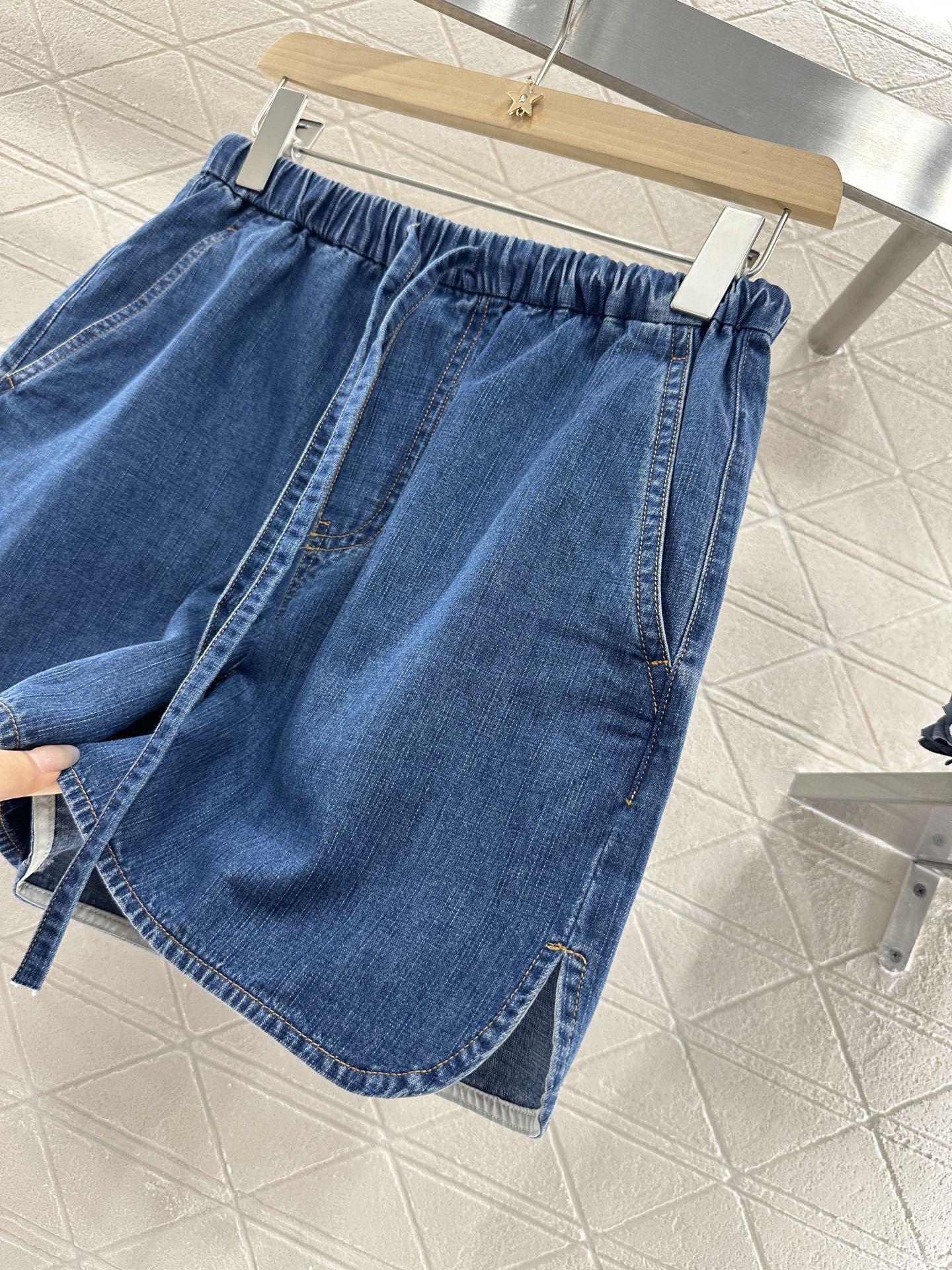 V 2025 new products Denim shorts set