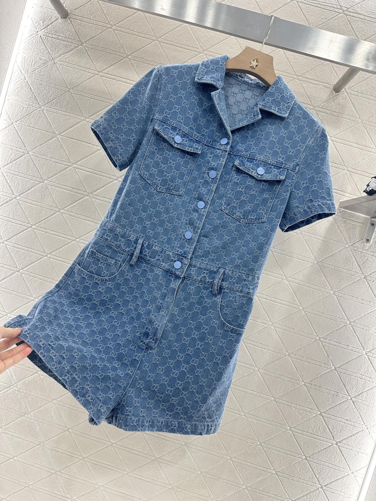 D 25 new product Sleeveless dress