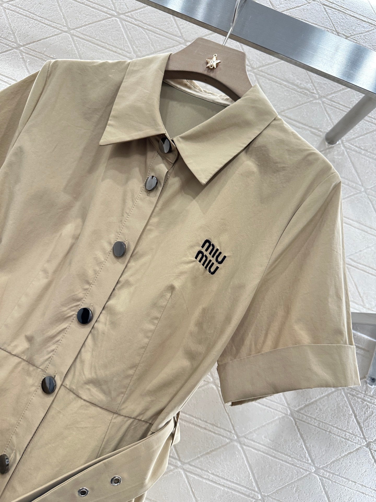 M 25 new products Belt shirt dress