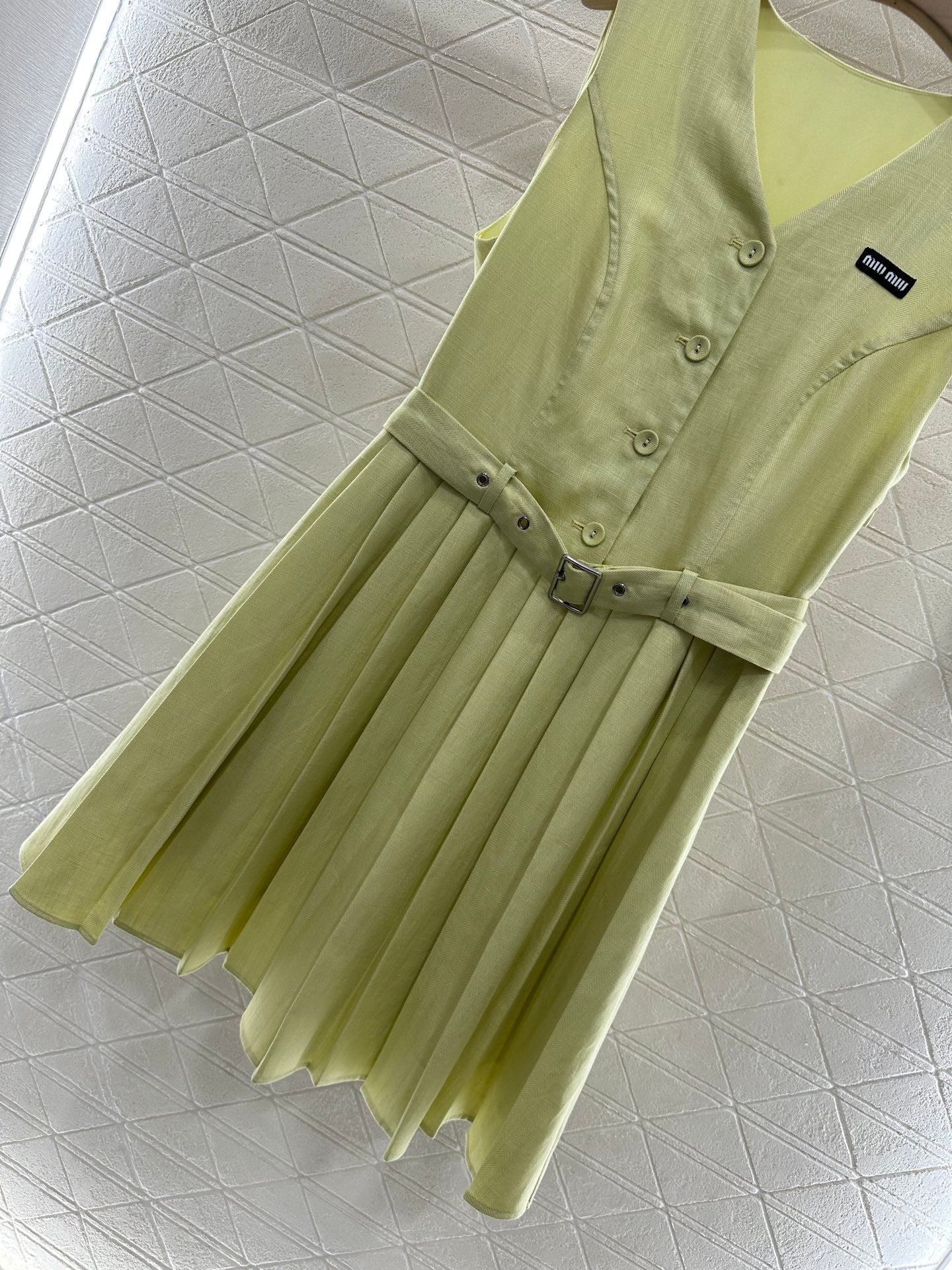 M 25 new product Belt pleated vest dress