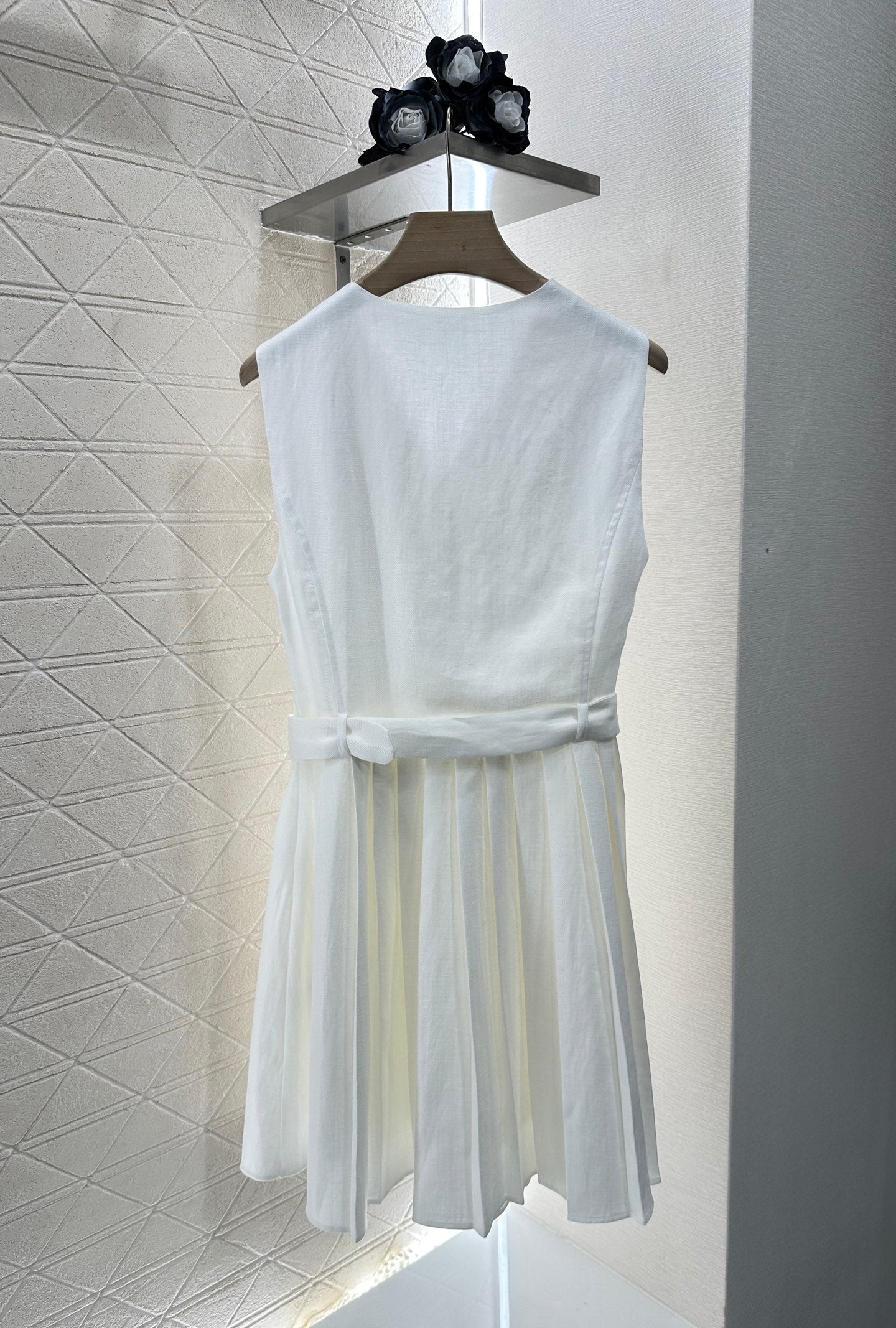 M 25 new product Belt pleated vest dress