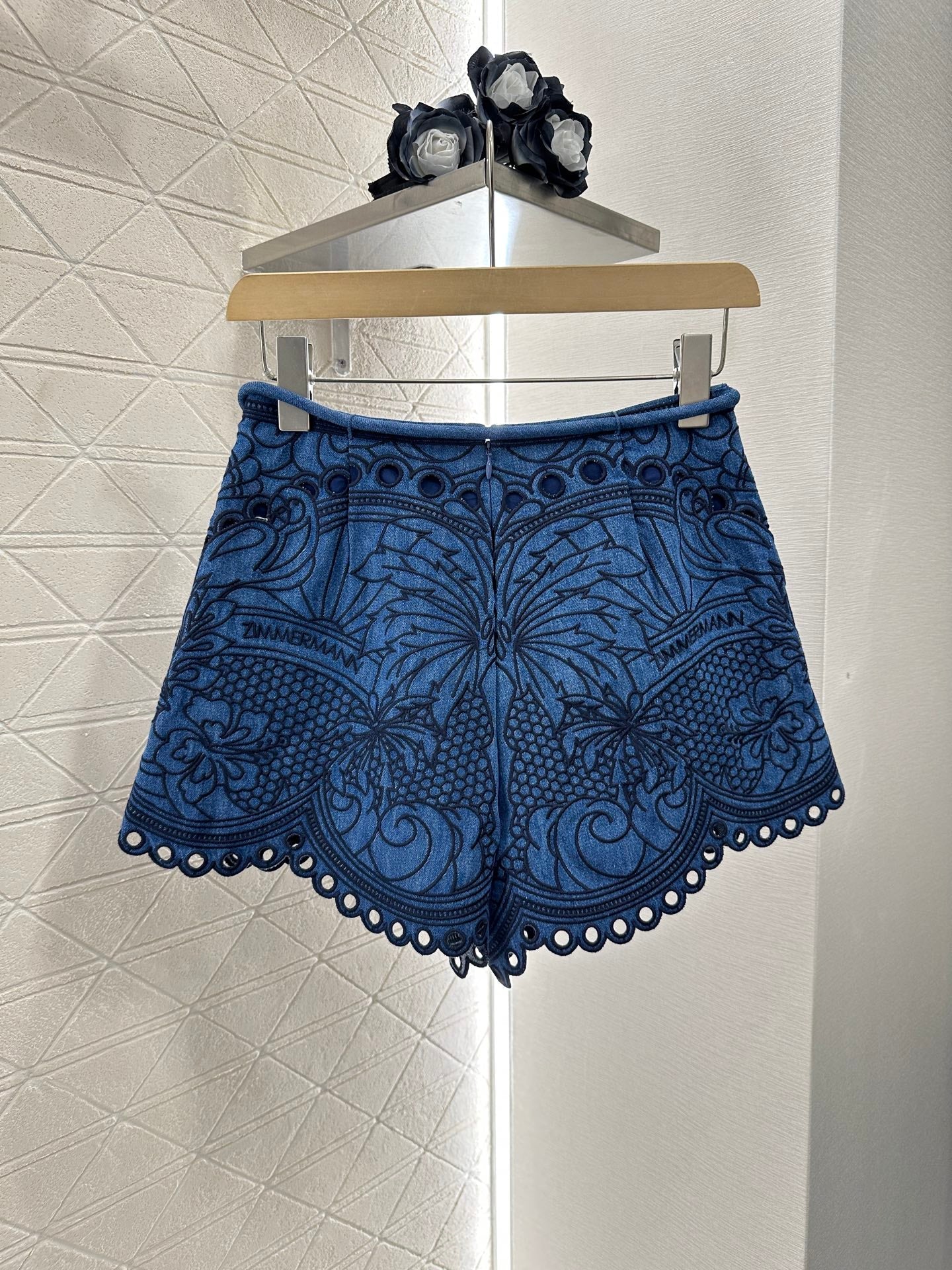 Z*♥New Arrival Embroidered Denim Shirt Shorts Set