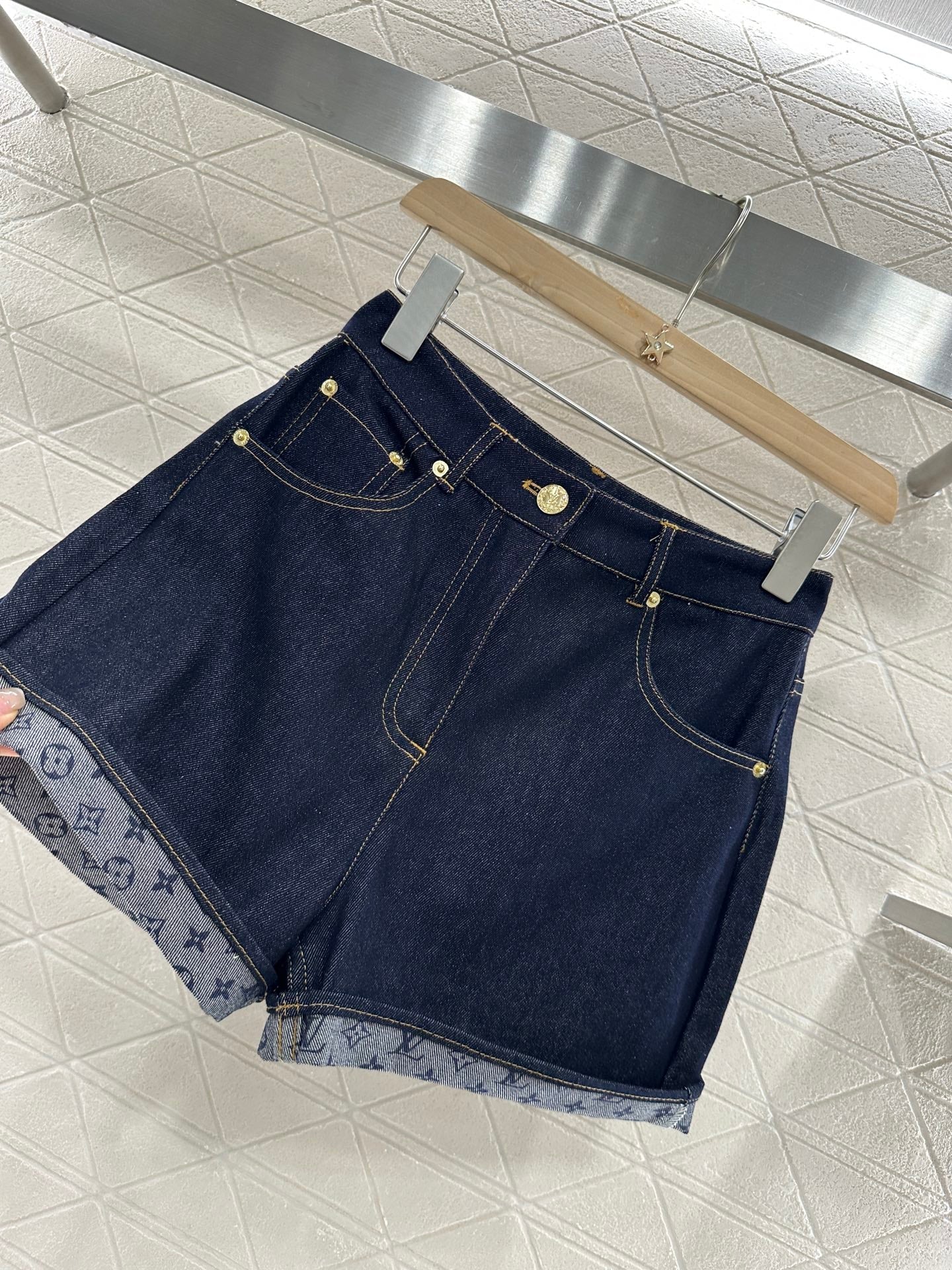 L 2025 new products Denim shorts