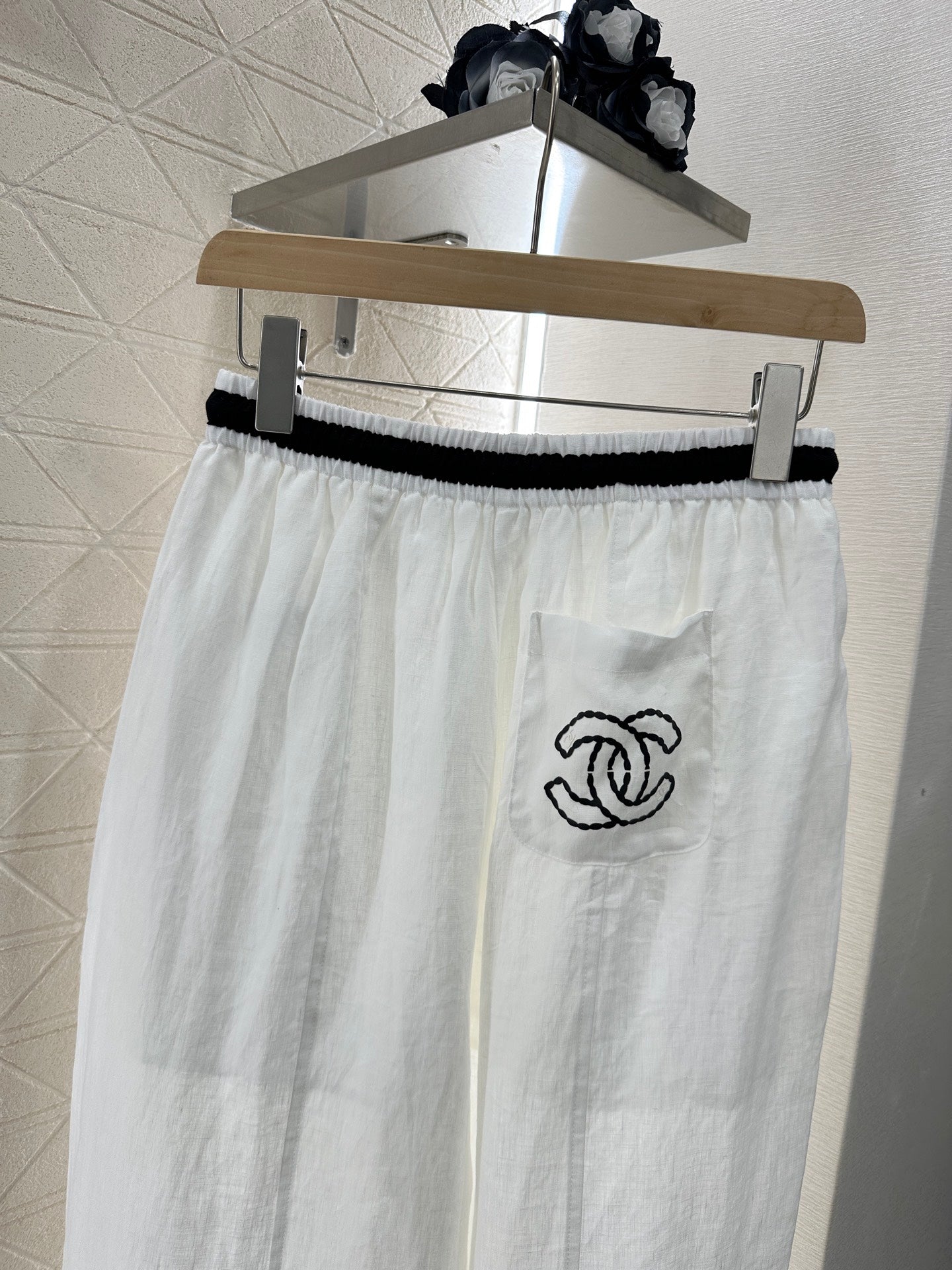 C 2025 new product Linen cropped pants
