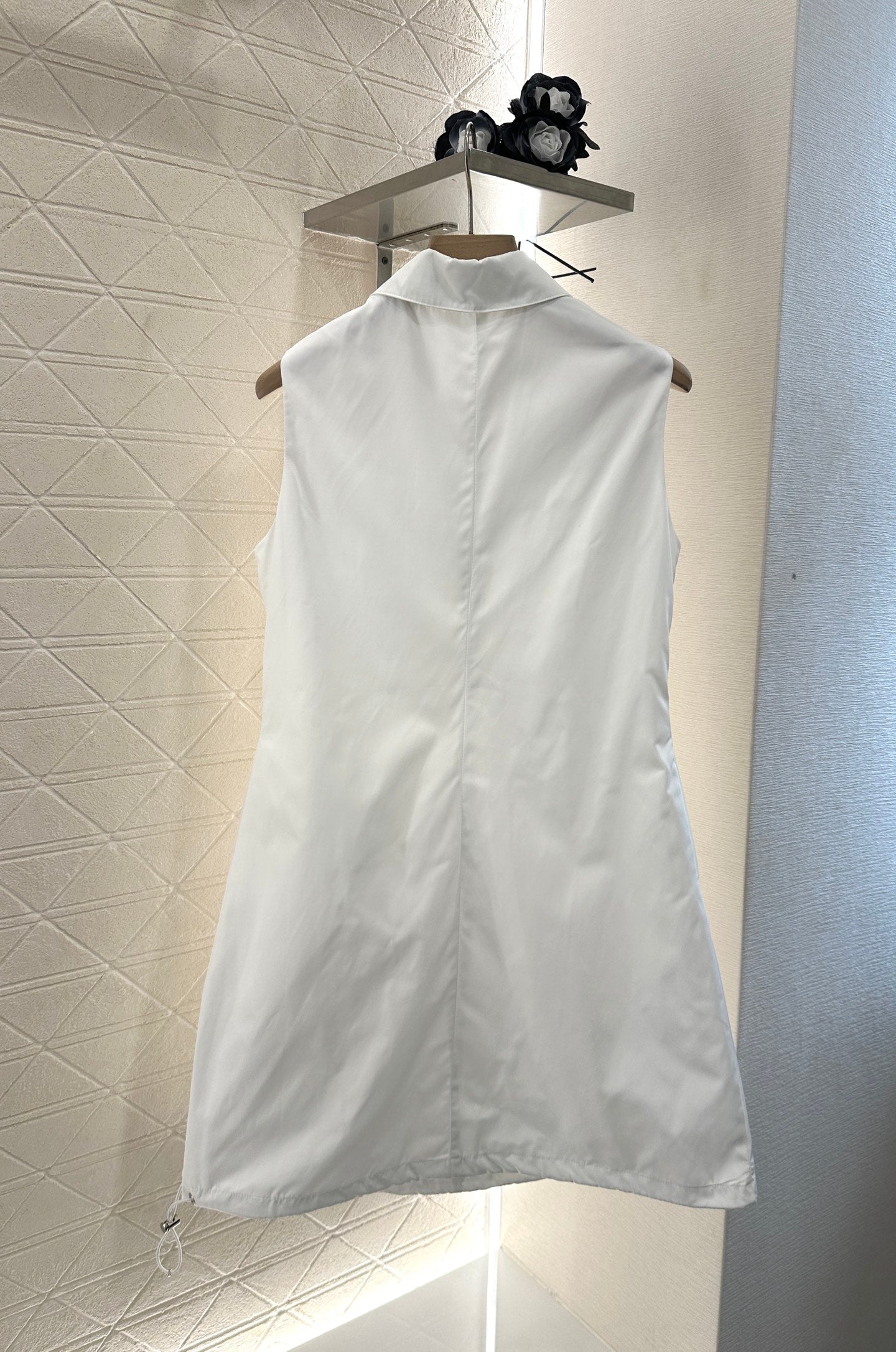 P 2025 new products Sleeveless dress