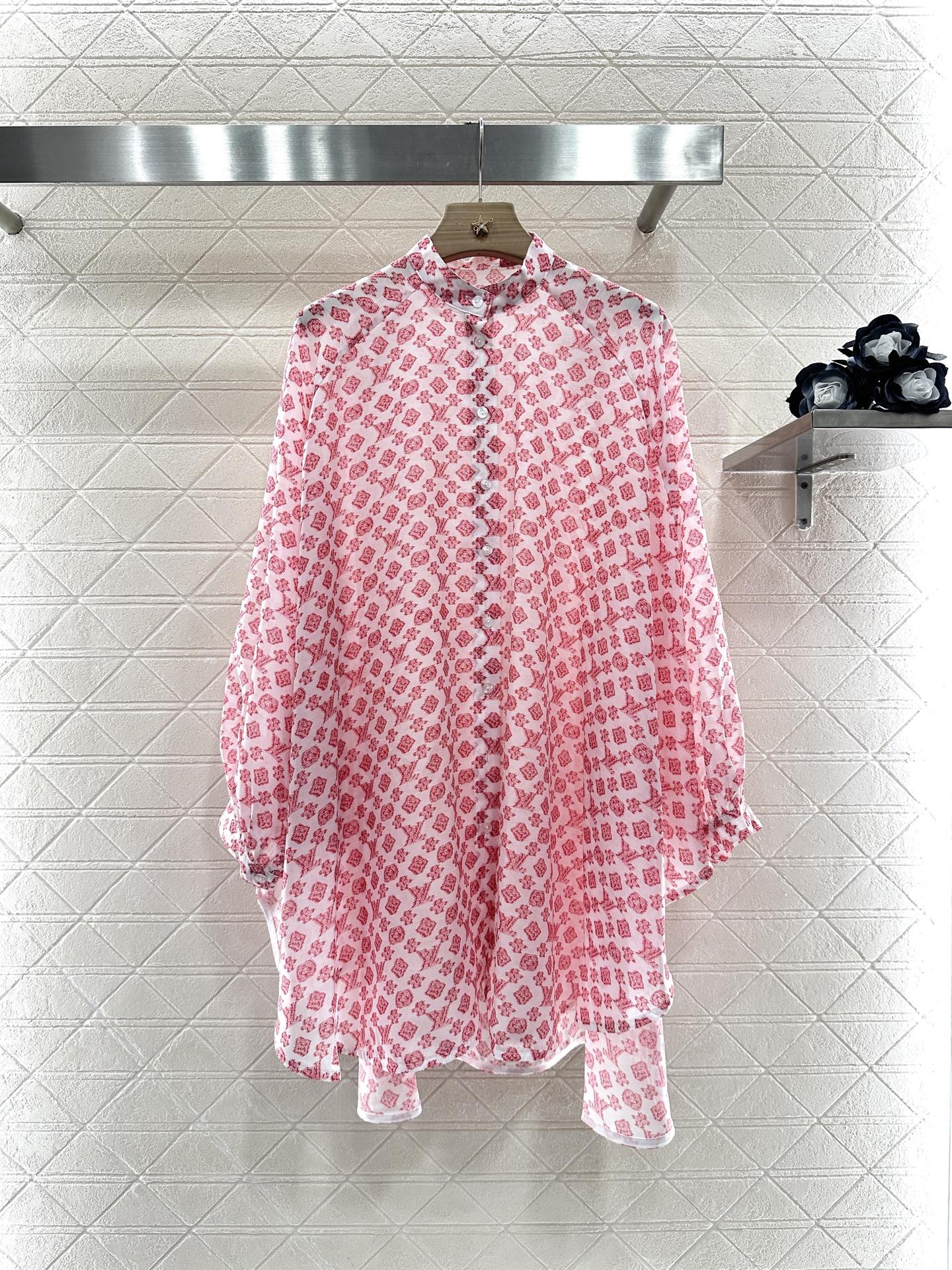 L 2025 new products Cape shirt