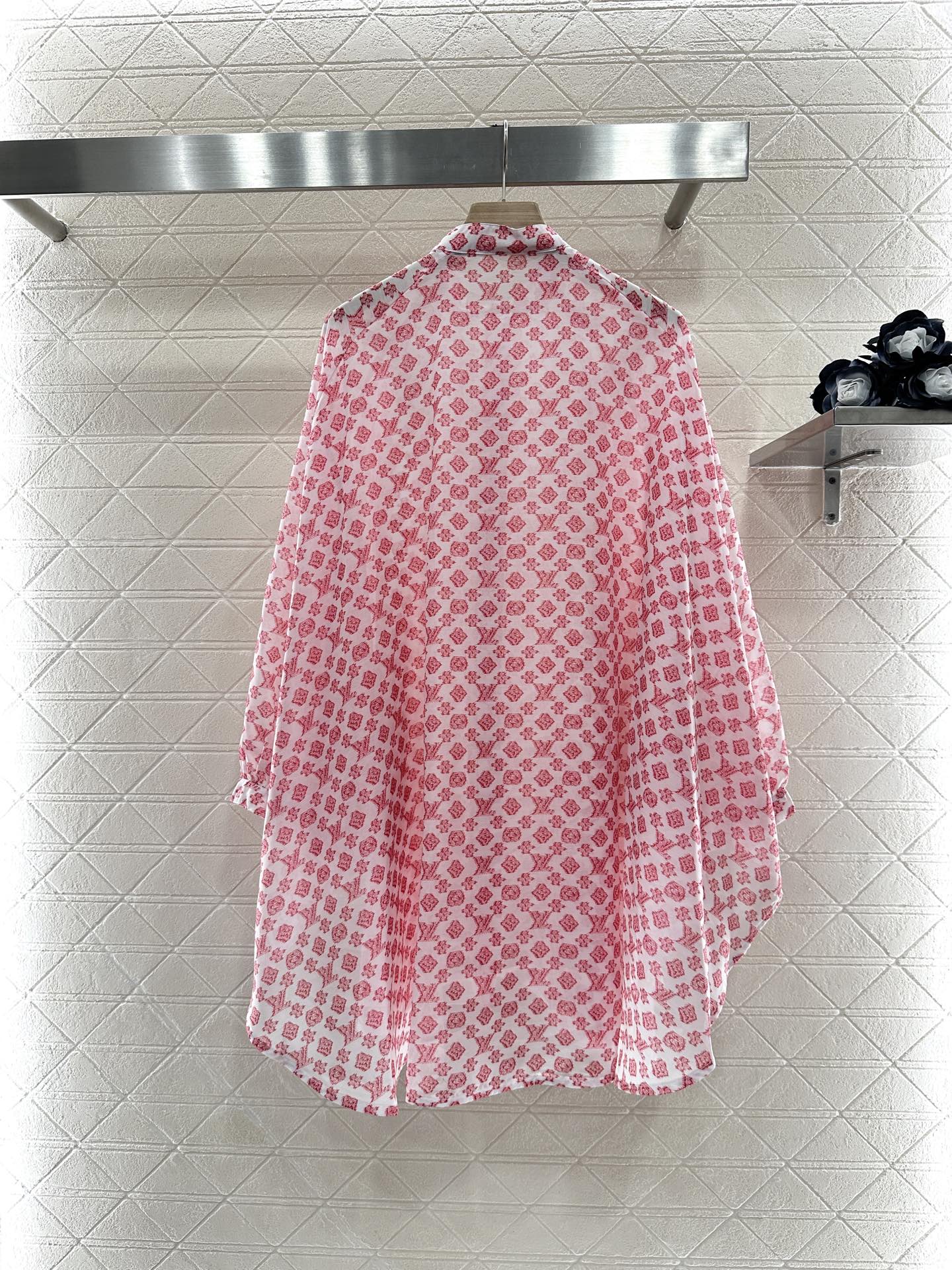 L 2025 new products Cape shirt