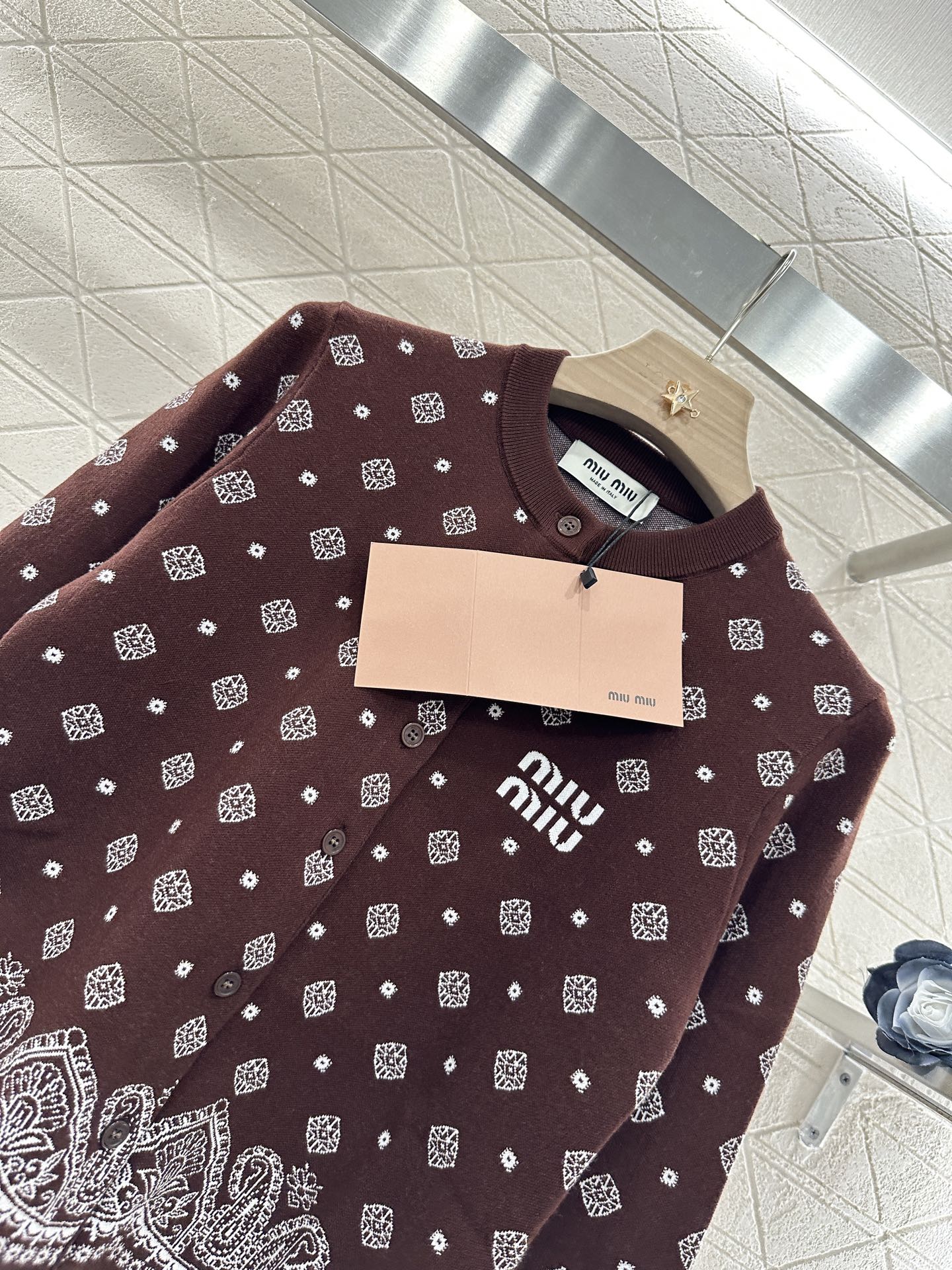 M 2025 new product Knitted long-sleeved cardigan