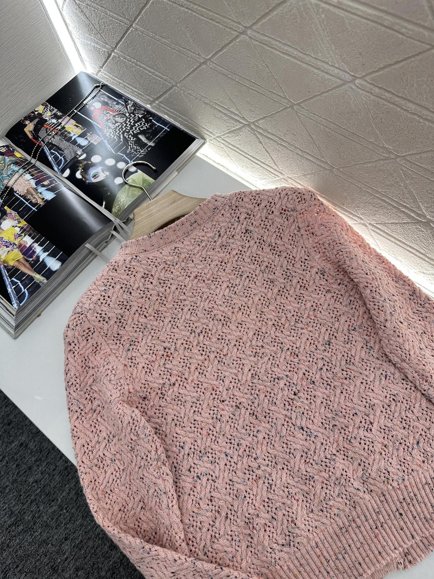 C 2025 new product Openwork knitted cardigan