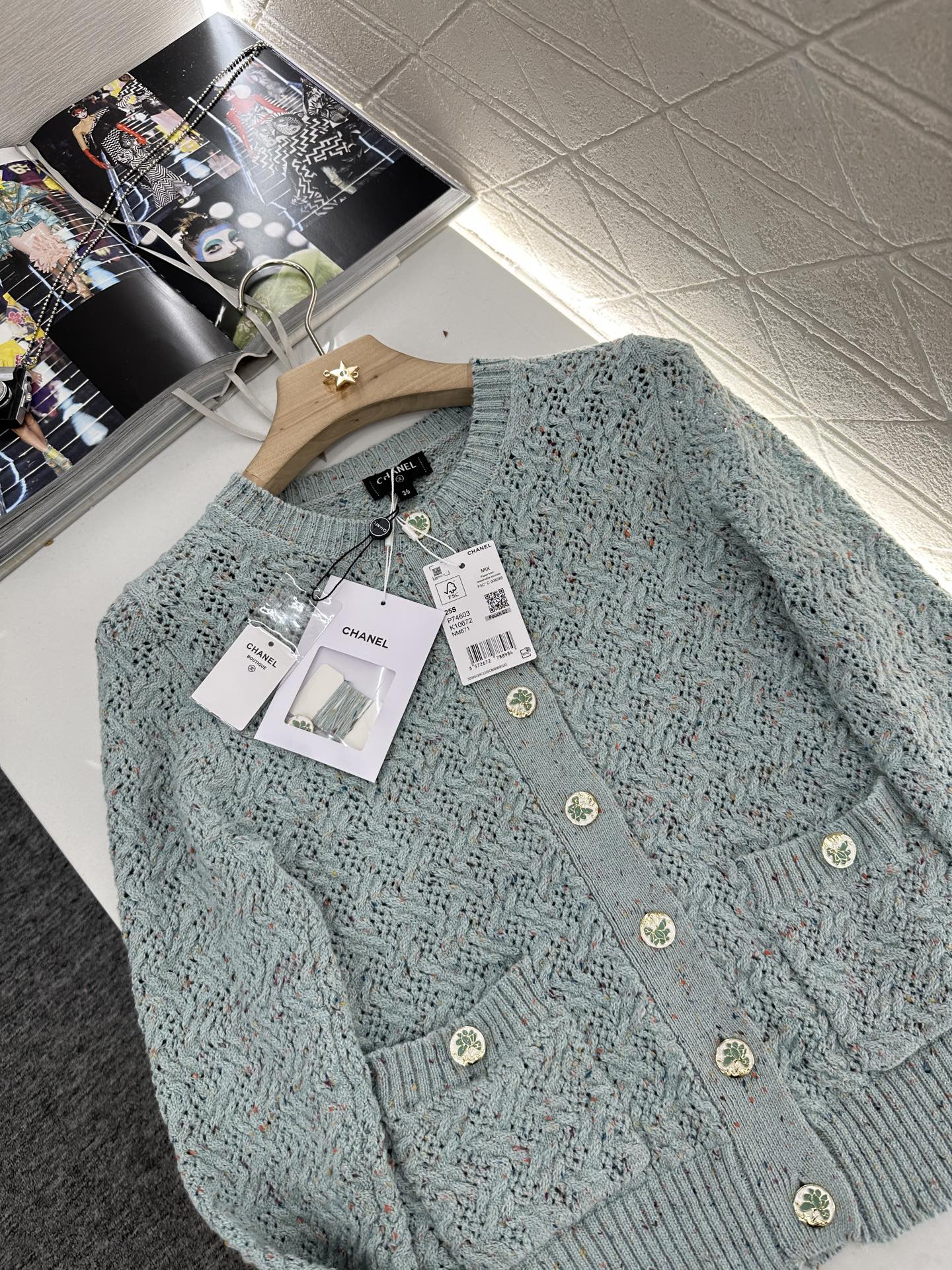 C 2025 new product Openwork knitted cardigan