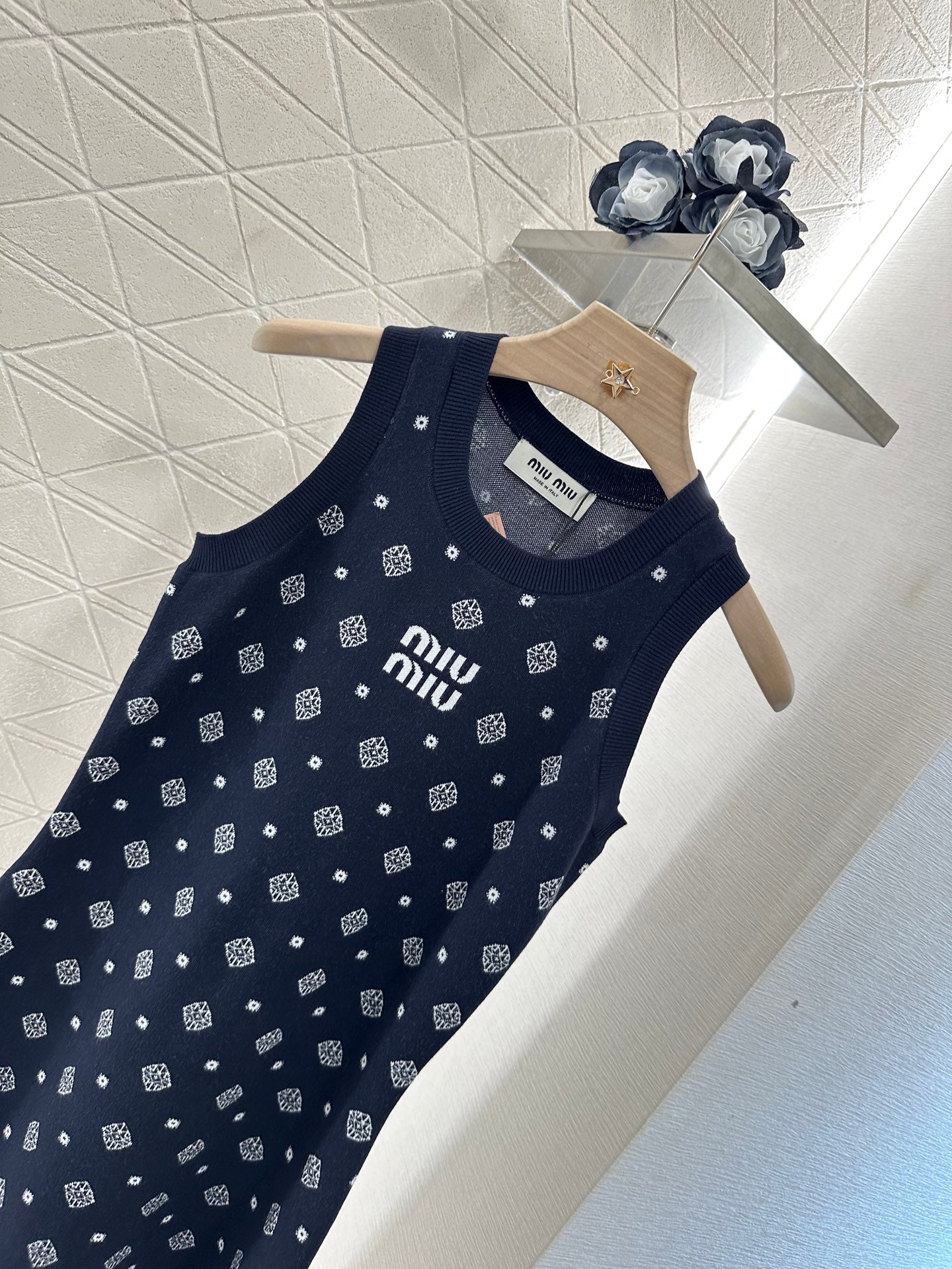 M 2025 new product Knitted vest dress