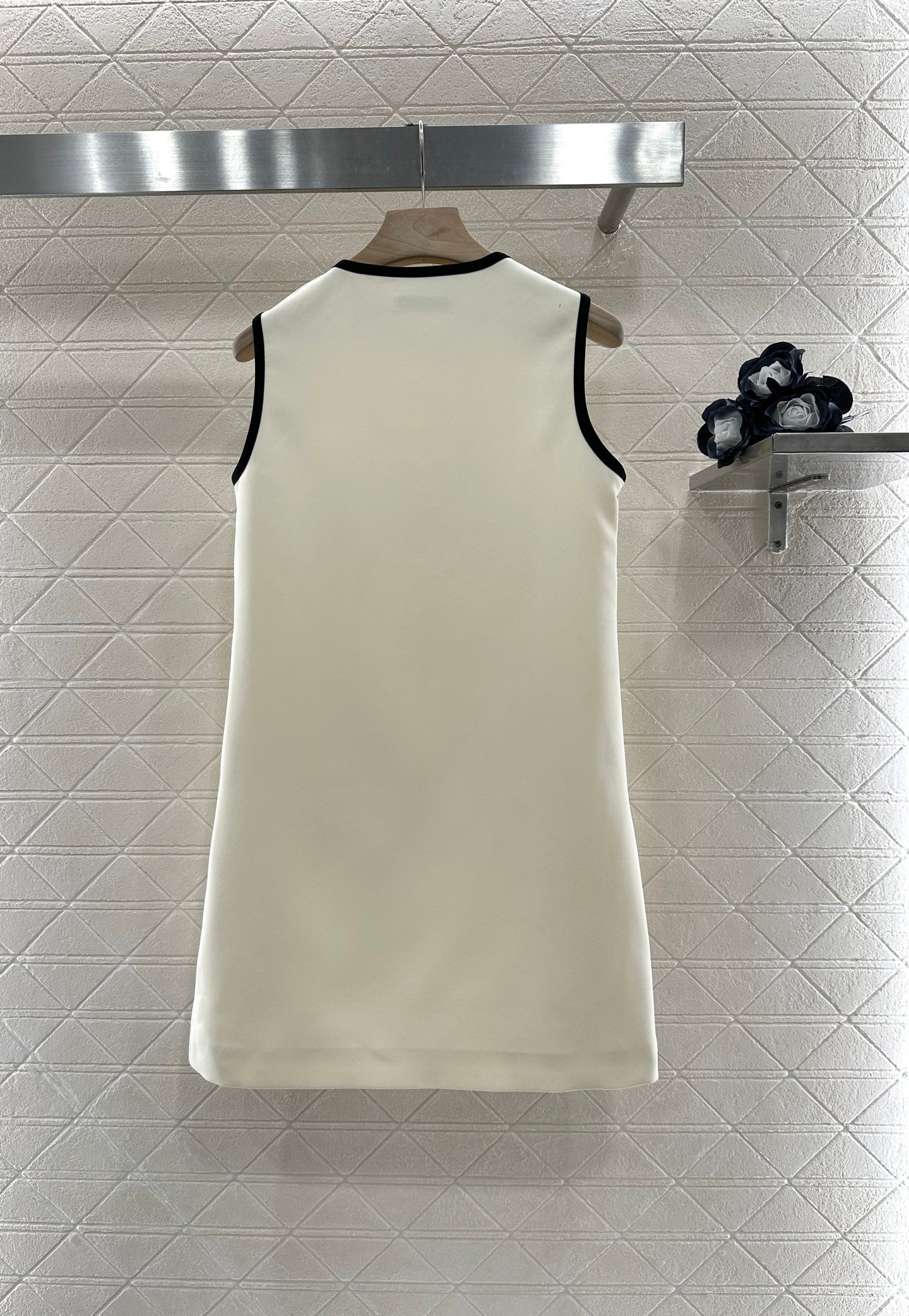 D 2025 new product Shoulder buckle vest dress