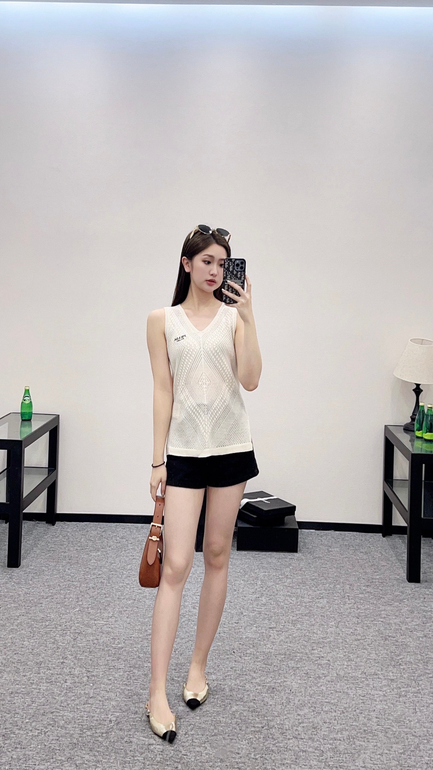 P 2025 new product Hollow knitted vest