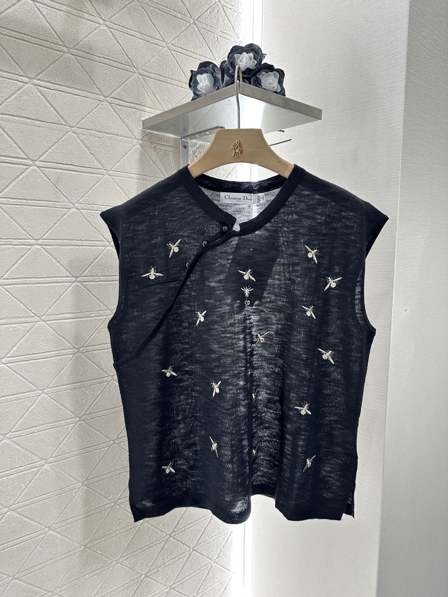 D 2025 neues Produkt Bestickte Strickweste