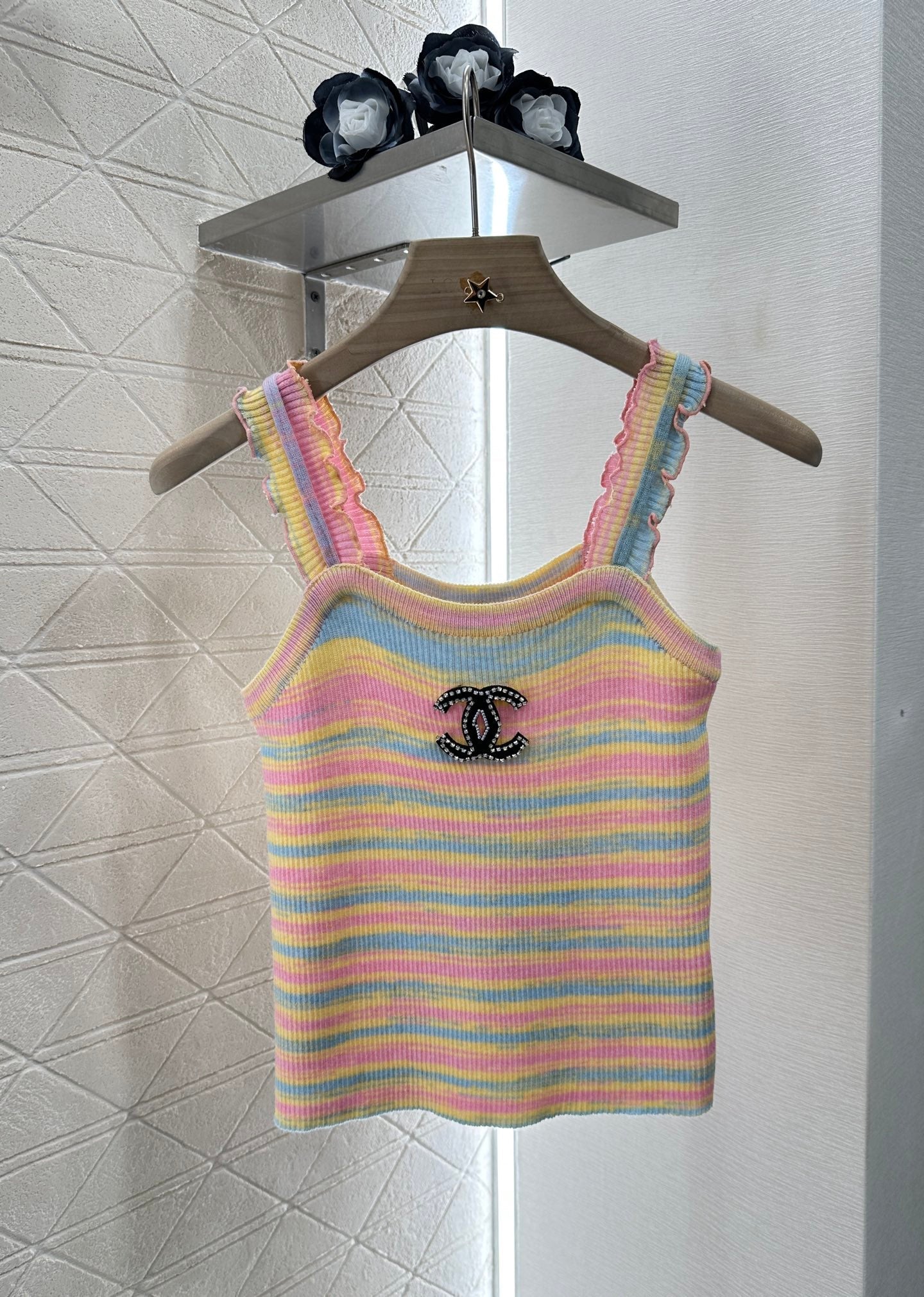 C 2025 new product Striped knitted vest