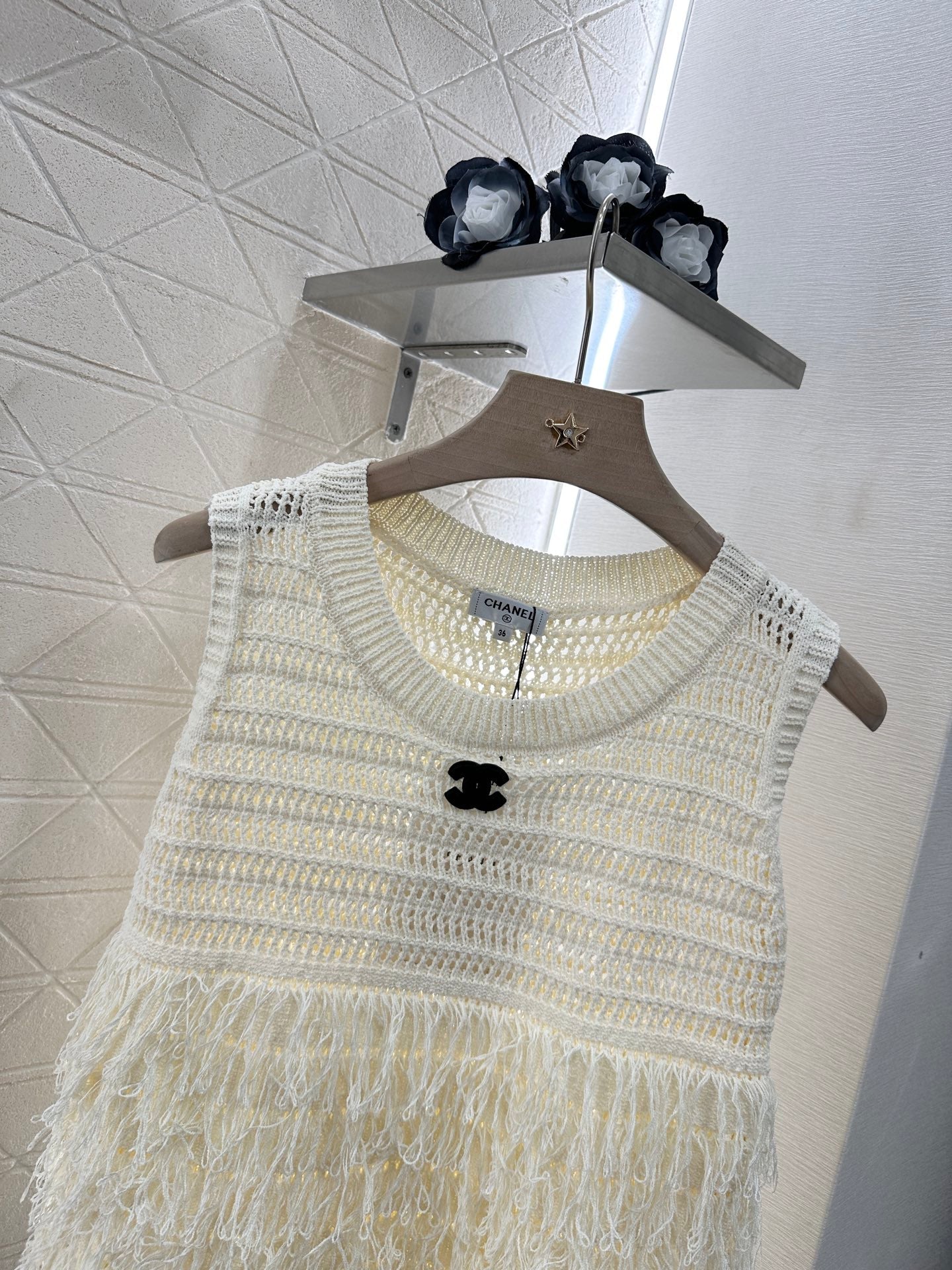 C 2025 new product Tassel knitted vest