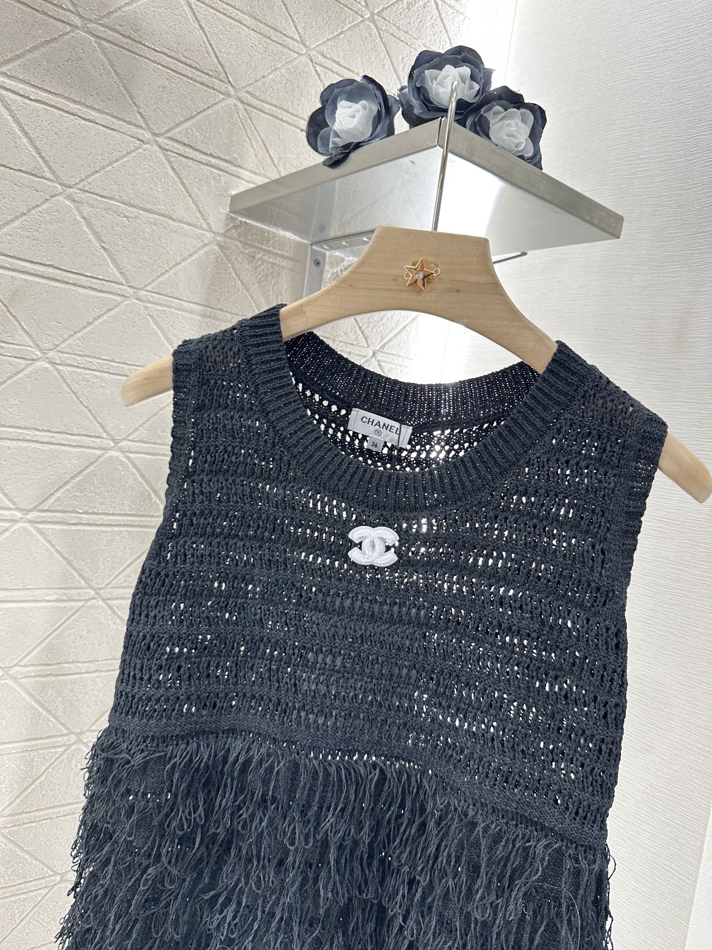 C 2025 new product Tassel knitted vest