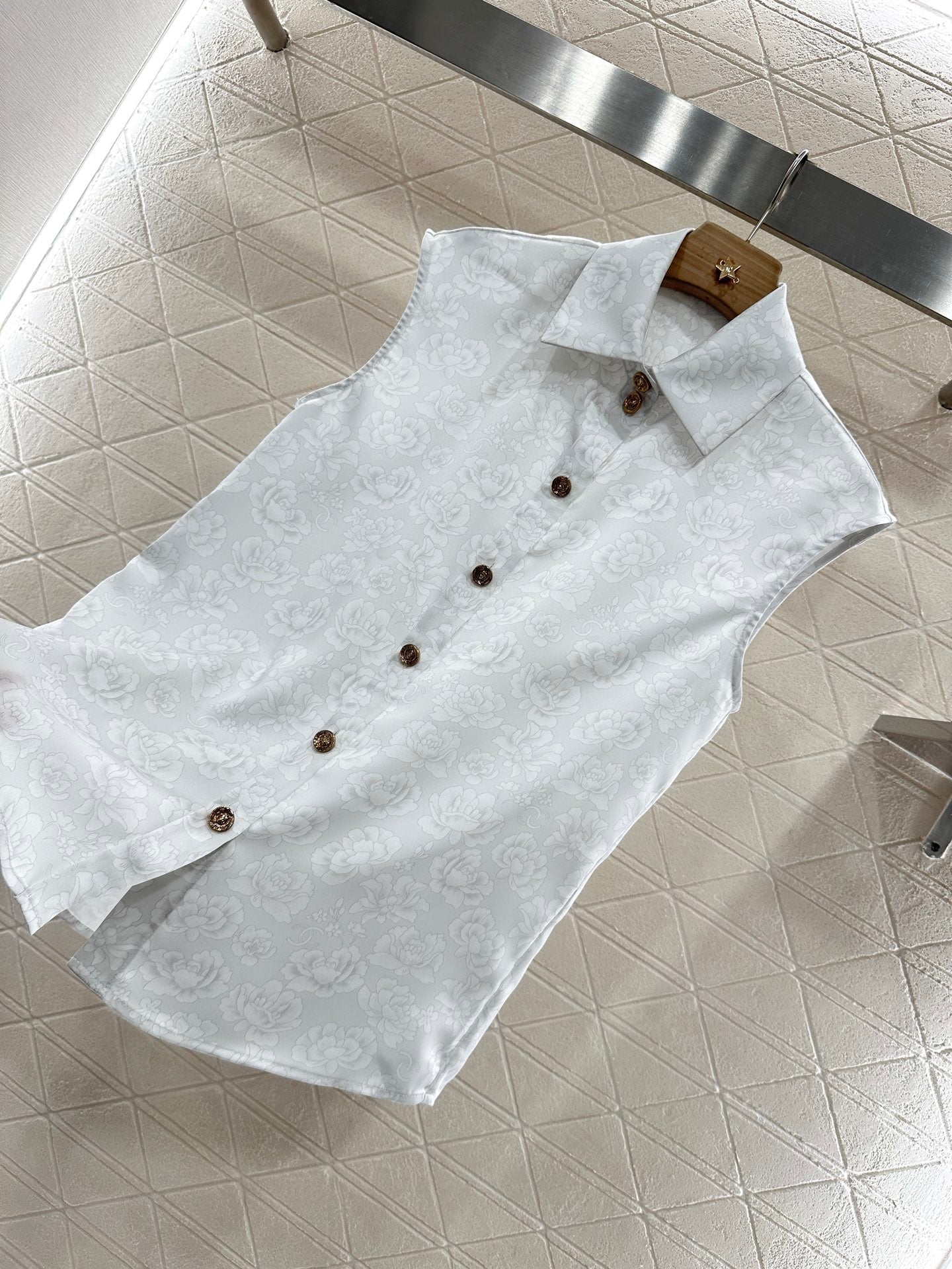 C 2025 new product Shirt and skirt set