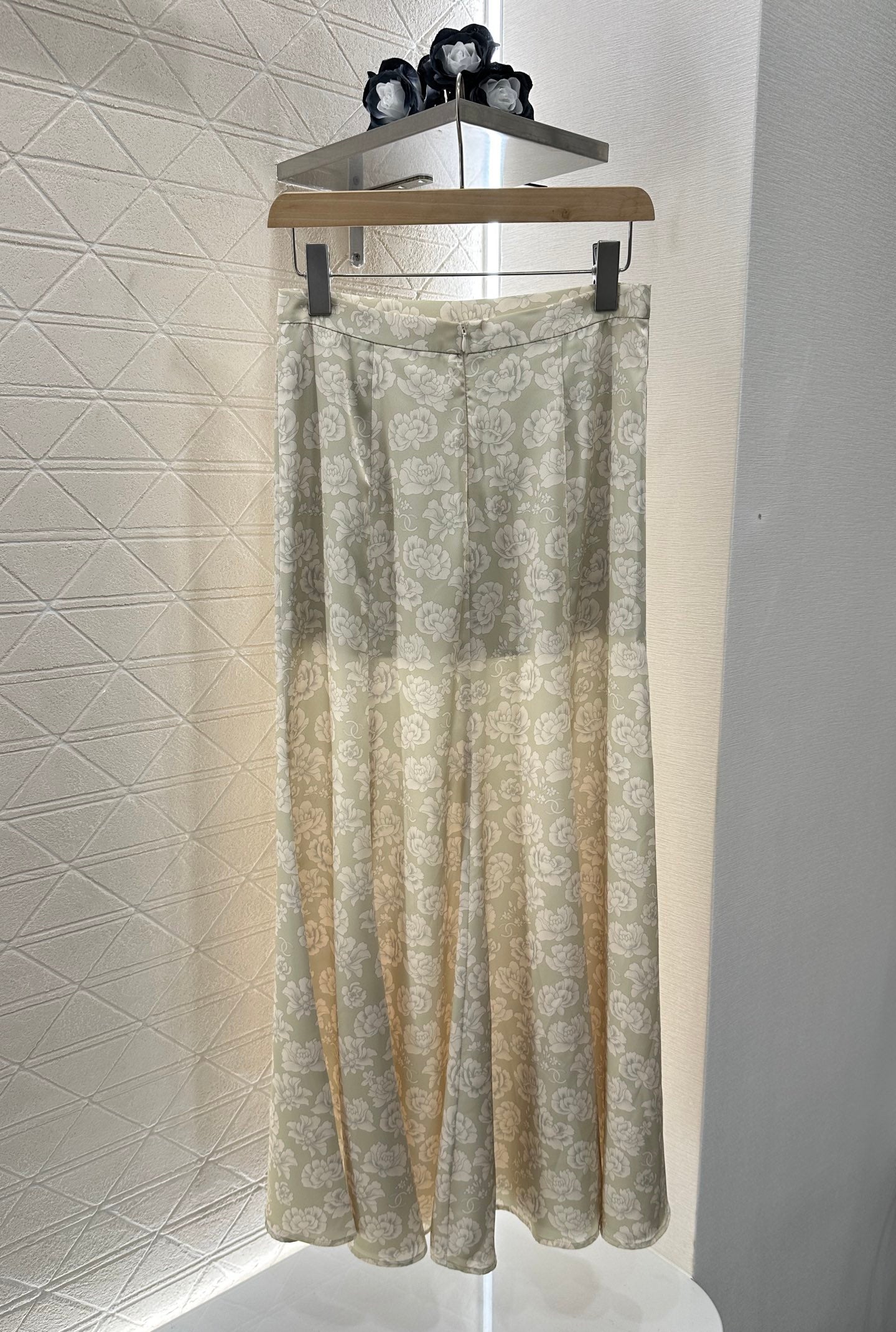 C 2025 new product Shirt and skirt set