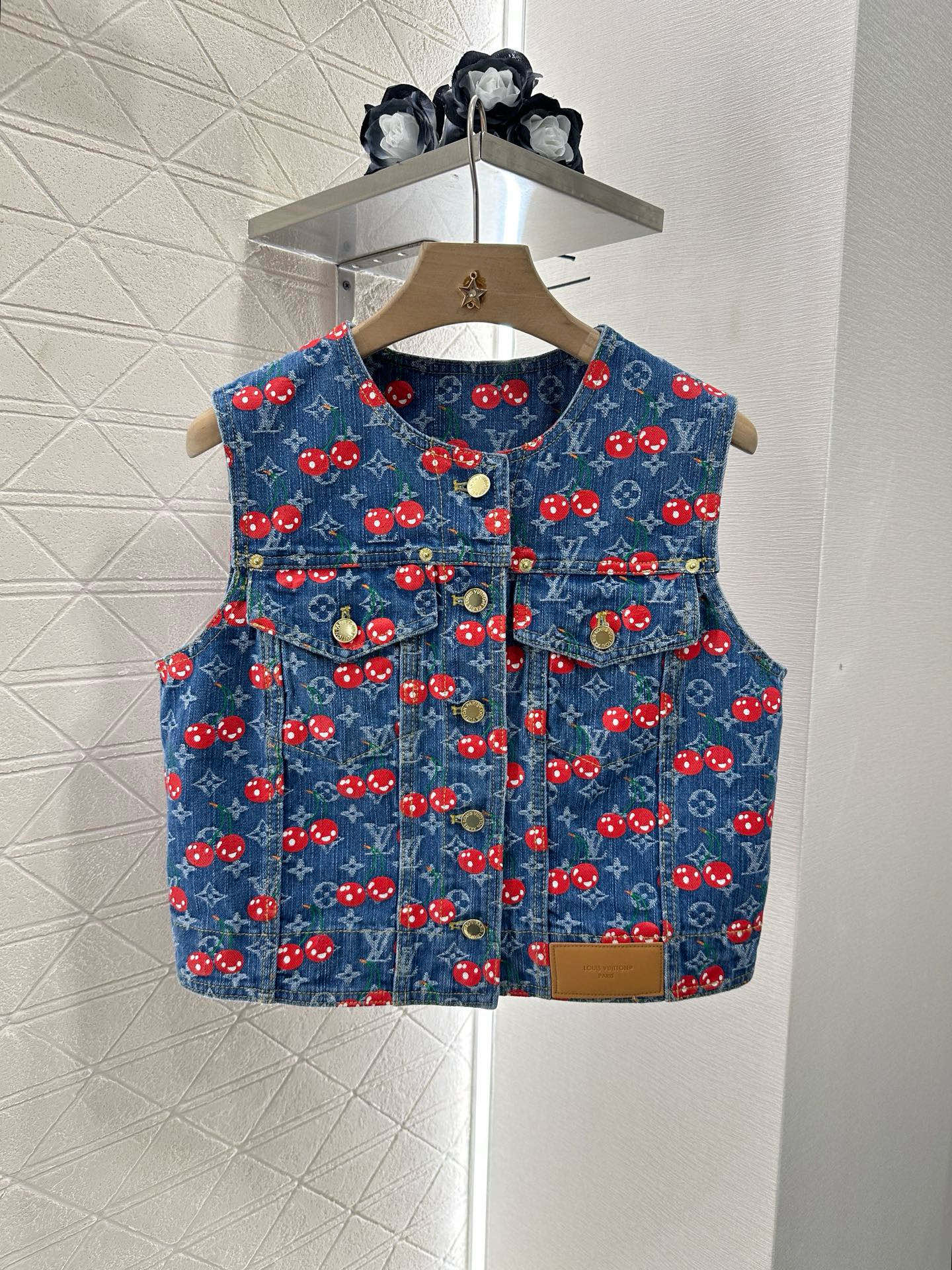 L 2025 new products Vest and skirt set
