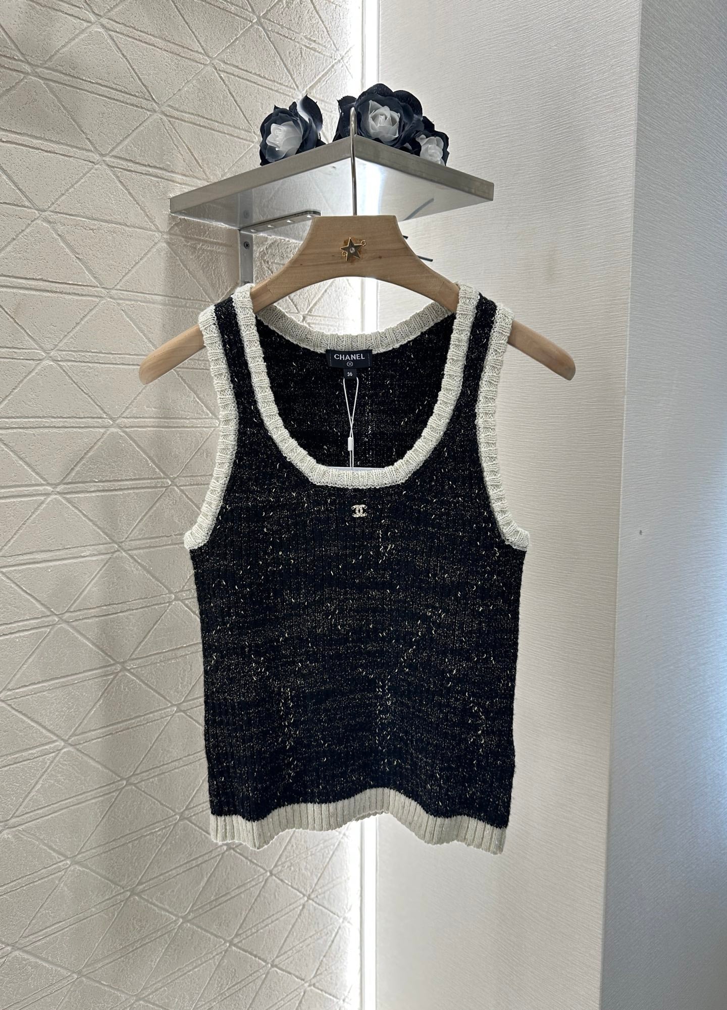 C 25 new product Knitted vest