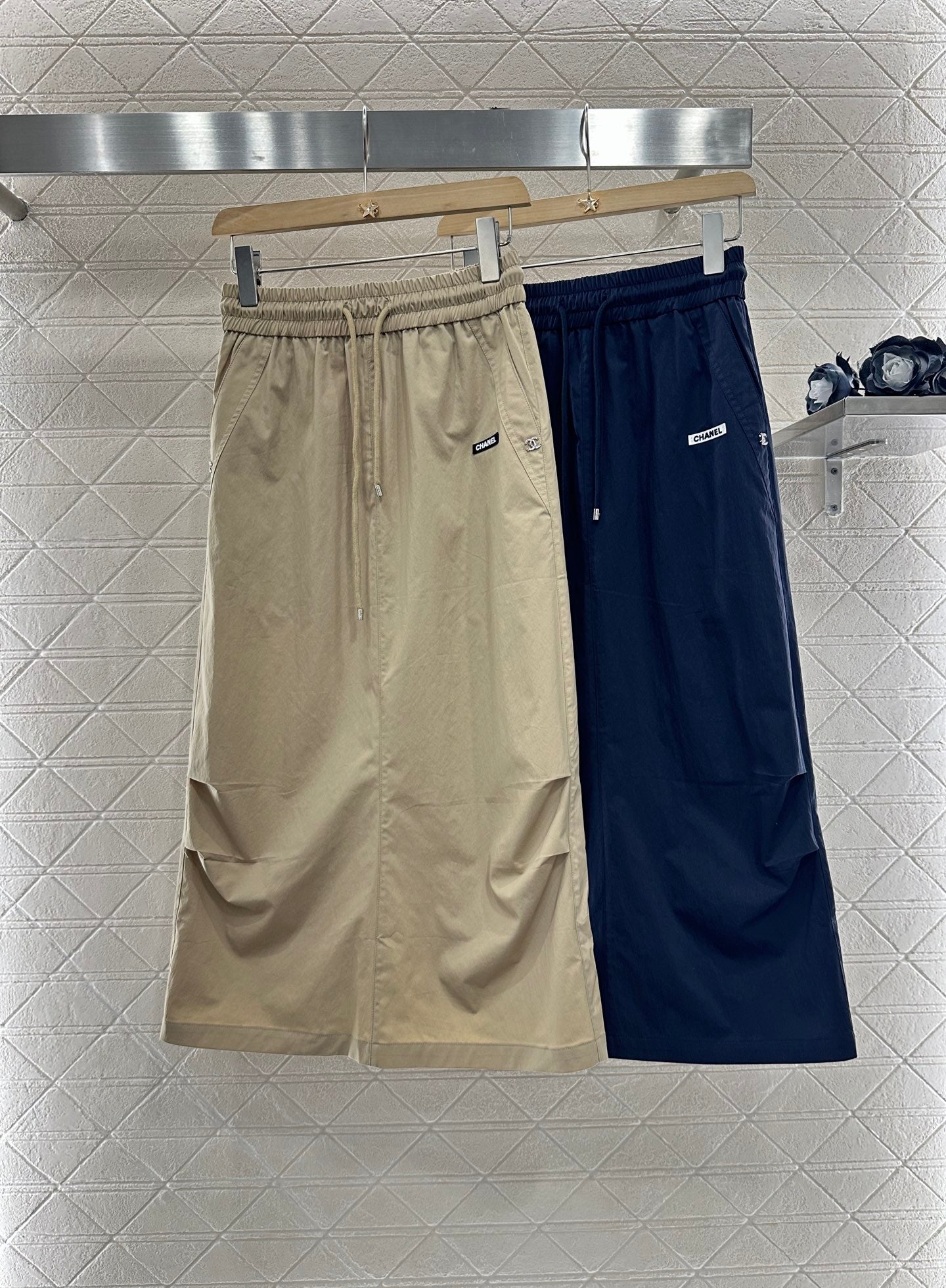 C 25 new product Slit drawstring skirt