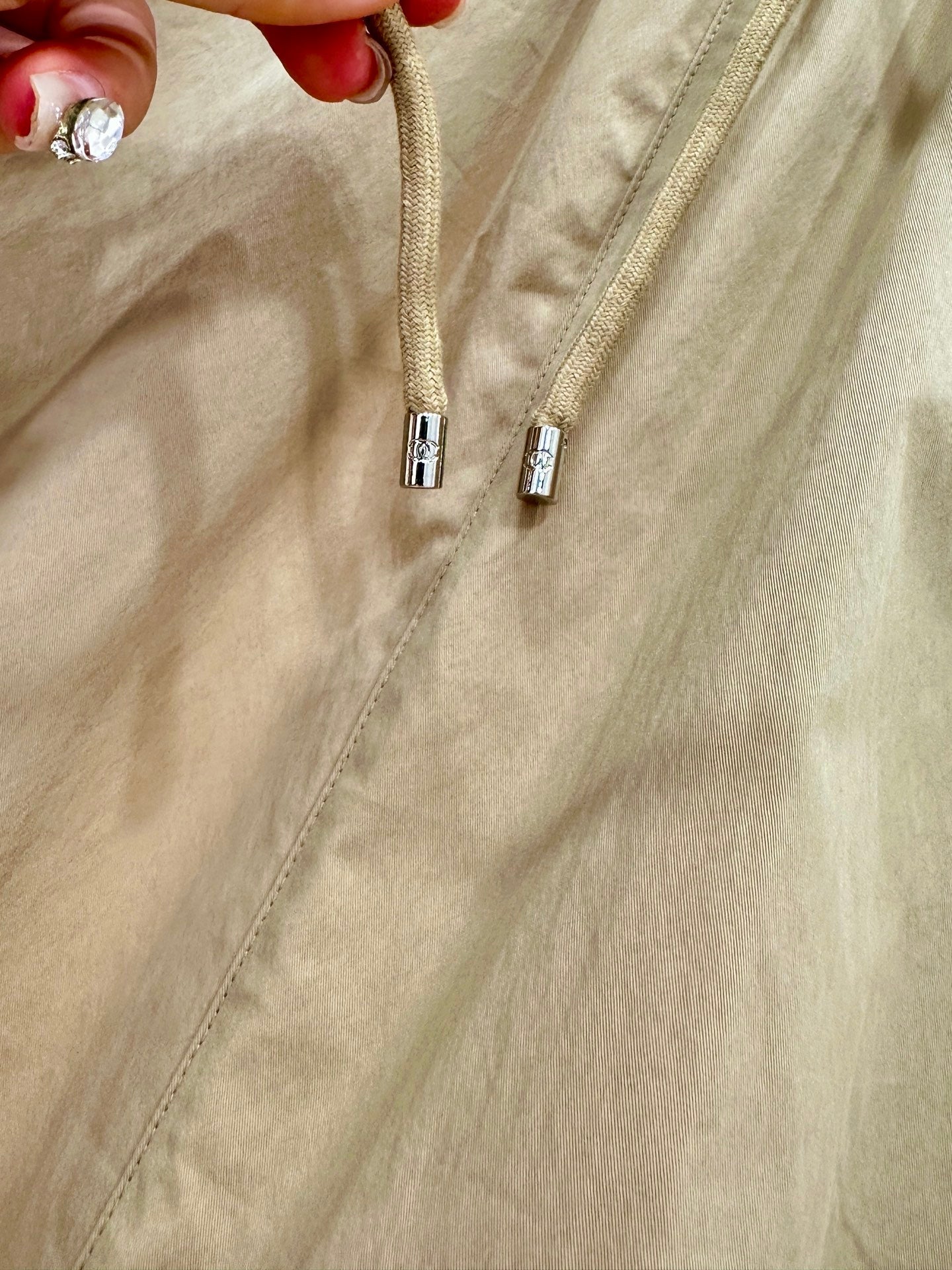 C 25 new product Slit drawstring skirt