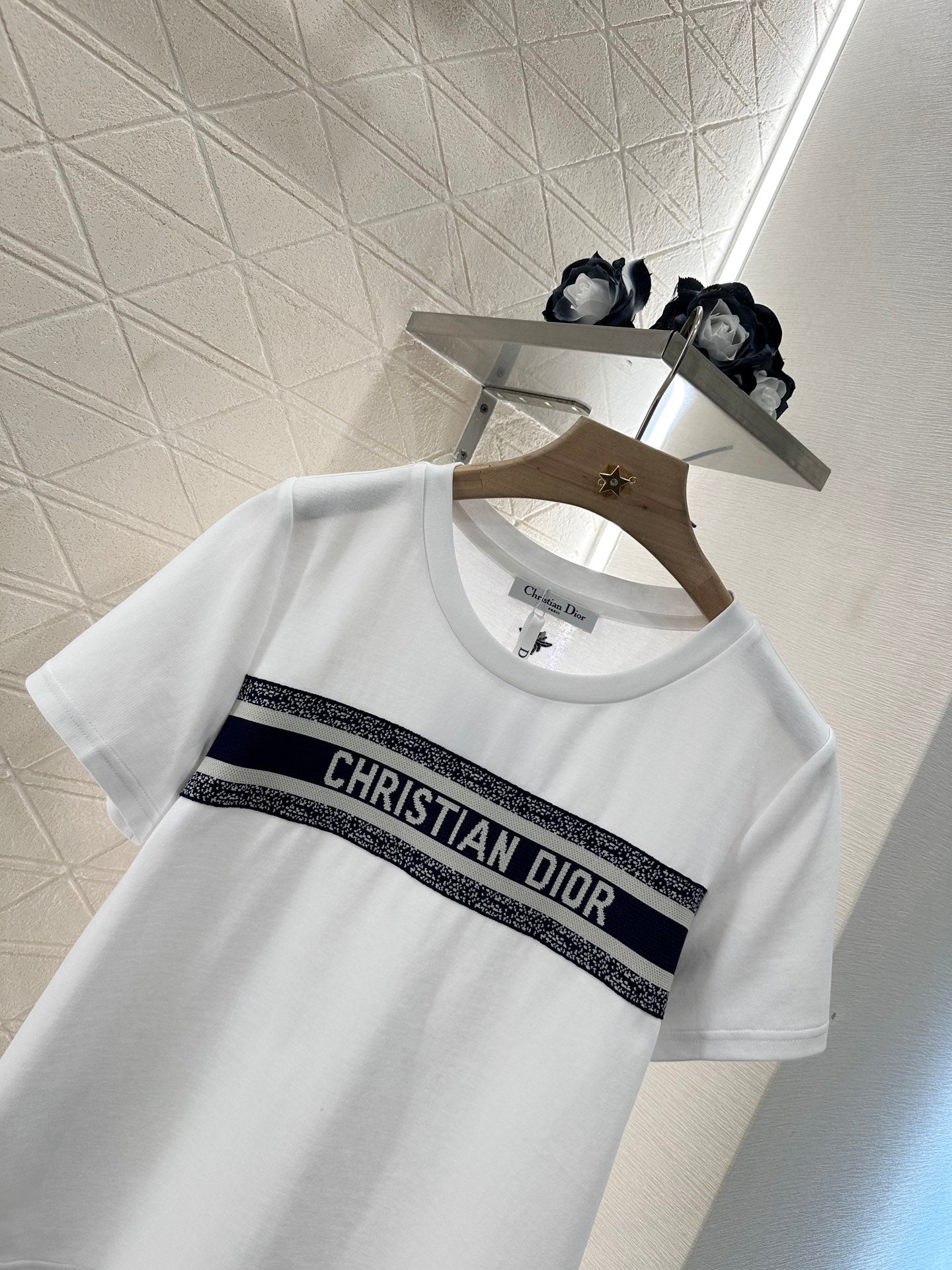 D 2025 new product Short-sleeved skirt suit