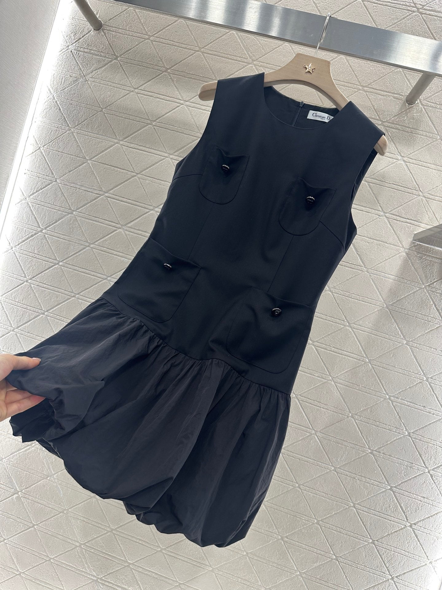 D 2025 new product Pocket vest dress
