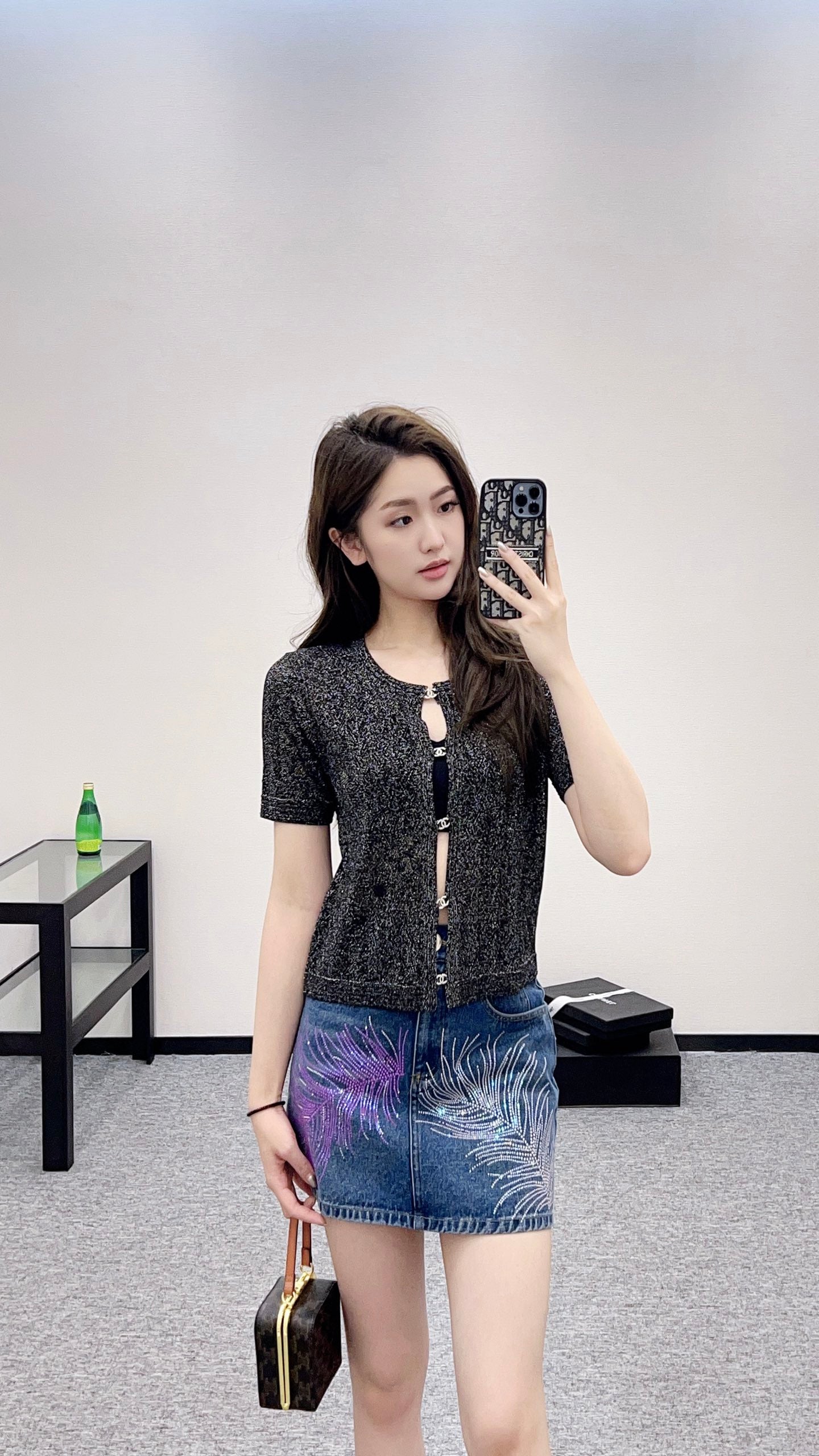 C 25 new product Rhinestone button cardigan