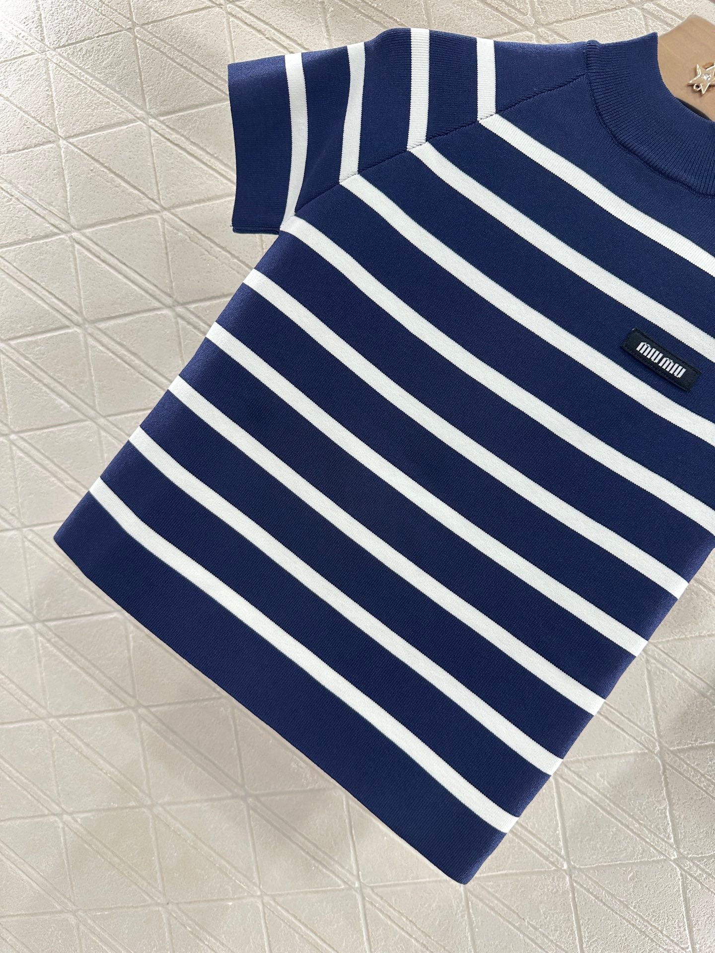M 25 new product Striped knitted short sleeves