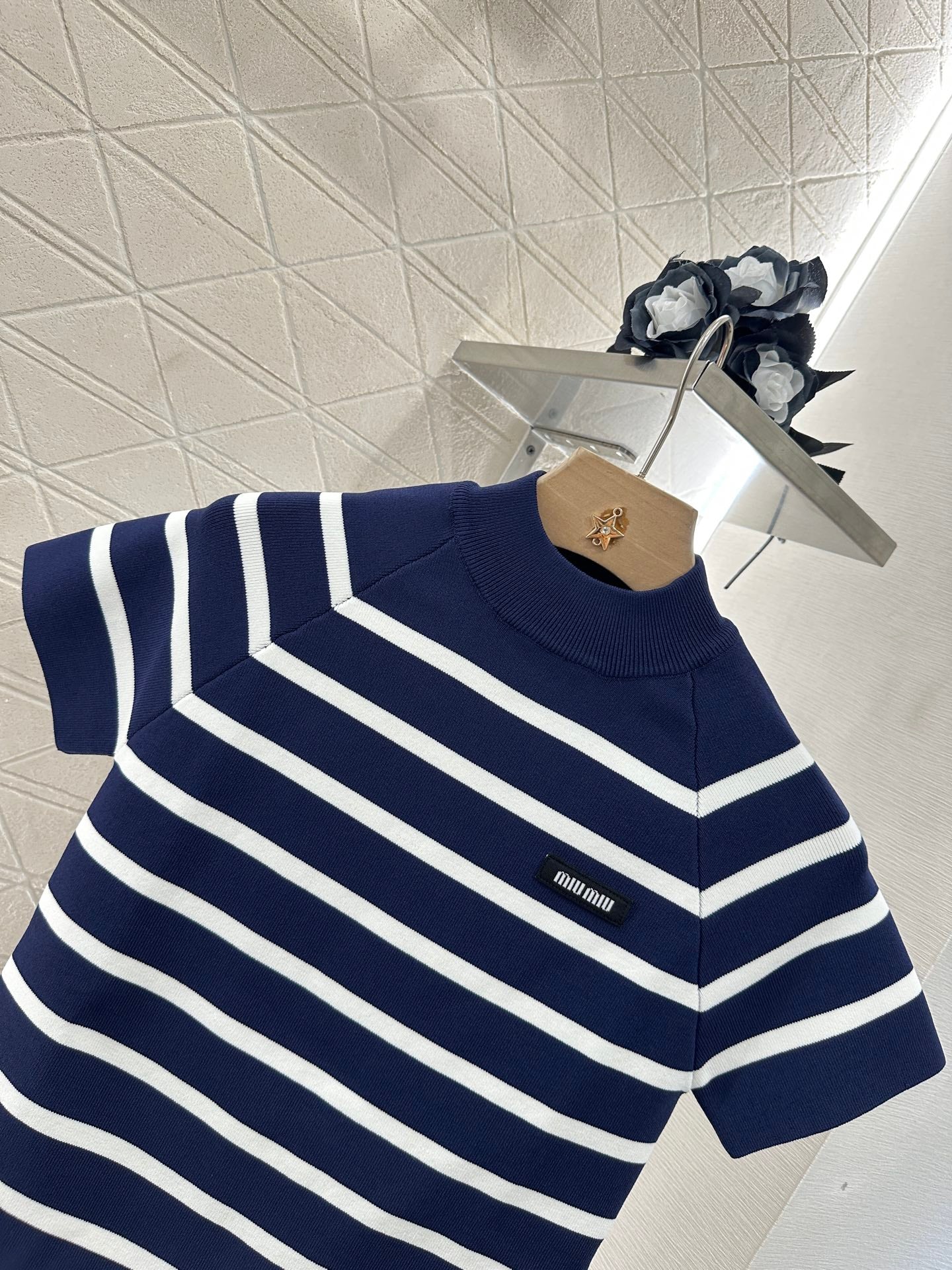 M 25 new product Striped knitted short sleeves