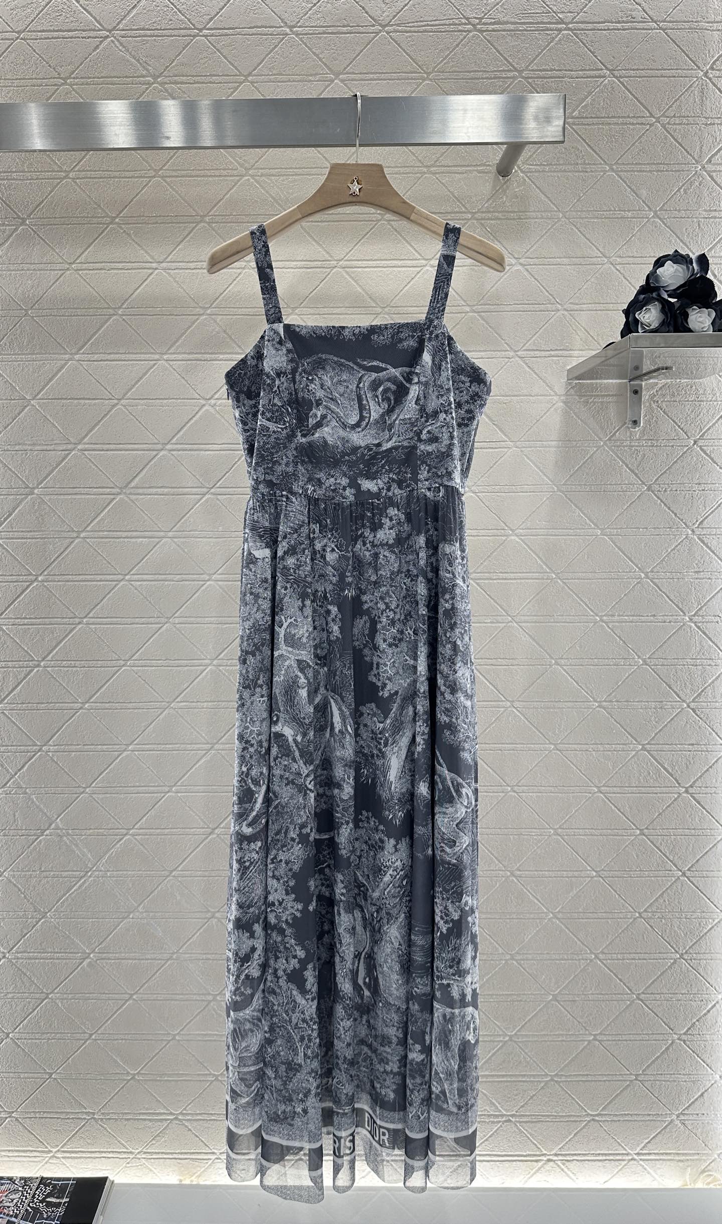D 25 new product Suspender dress