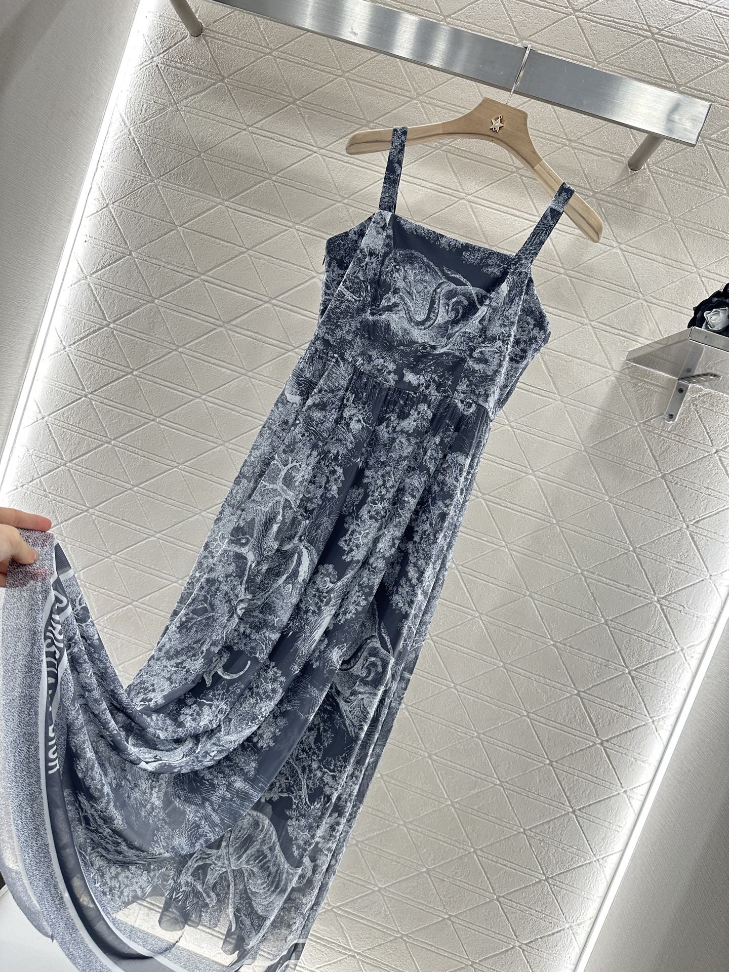 D 25 new product Suspender dress