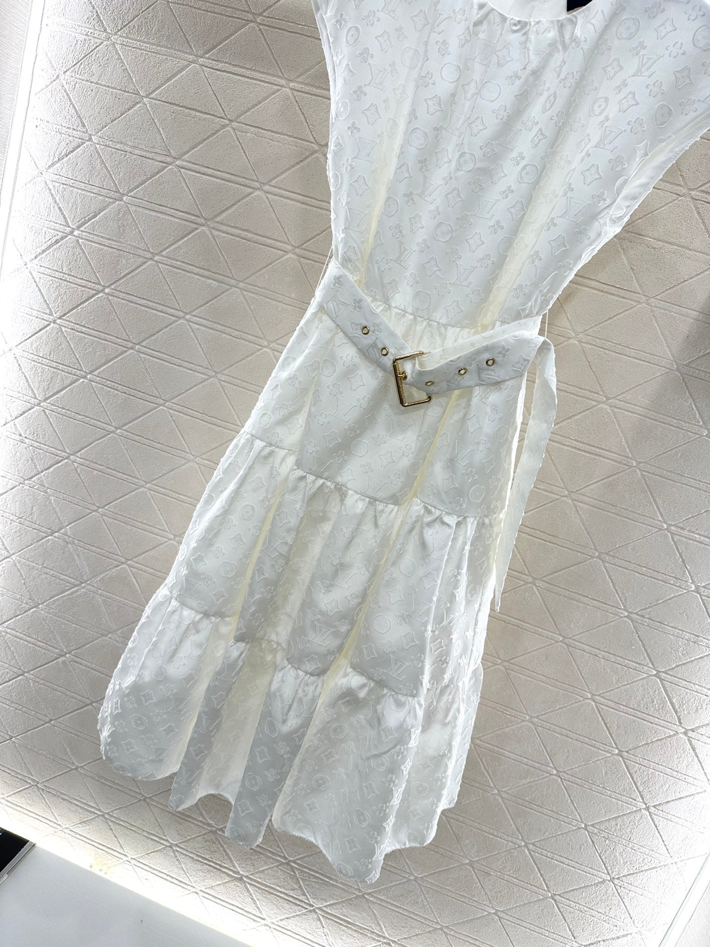 L 25 new arrival Belt sleeveless dress