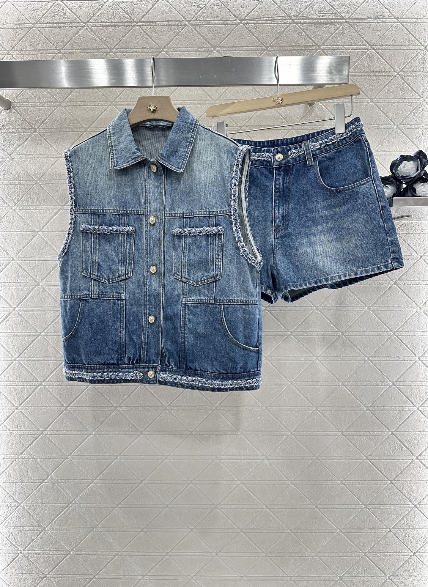 C 2025 new product Denim vest shorts set