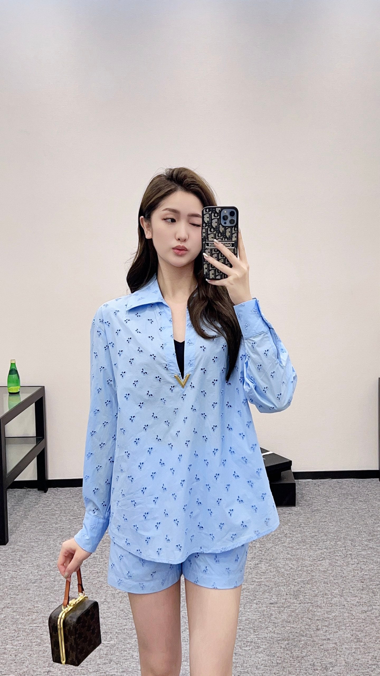 V 2025 new products Shirt and shorts set